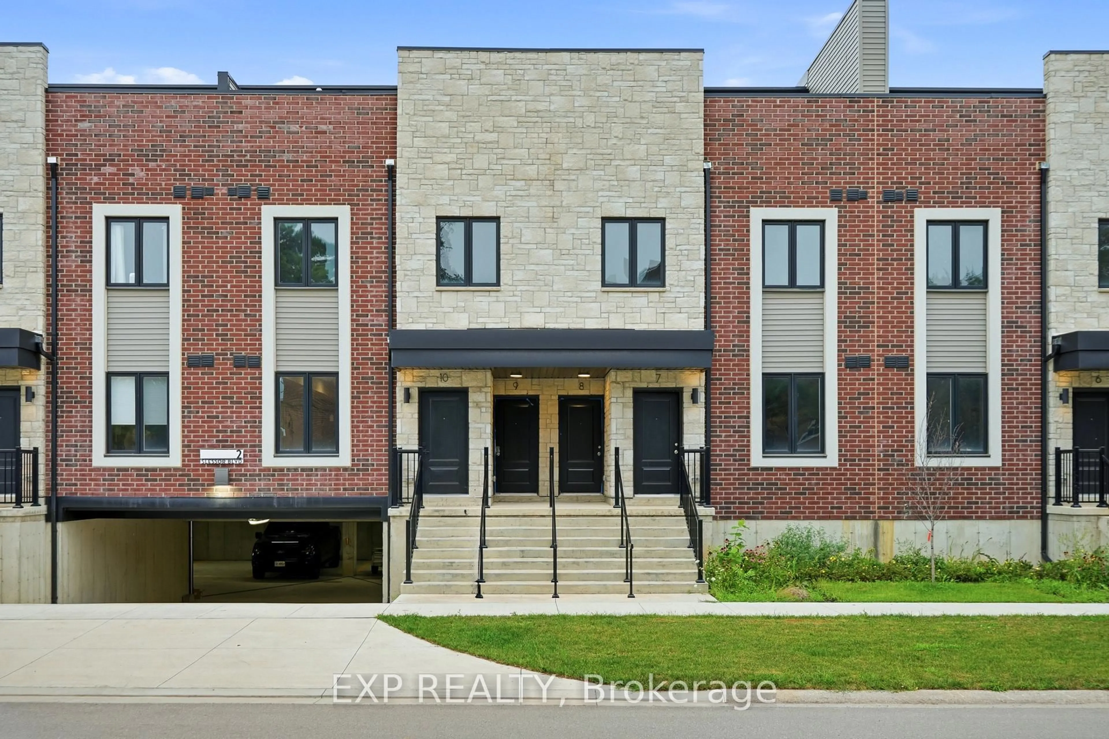 Home with brick exterior material, street for 2 Slessor Blvd #10, Grimsby Ontario L3M 5J4