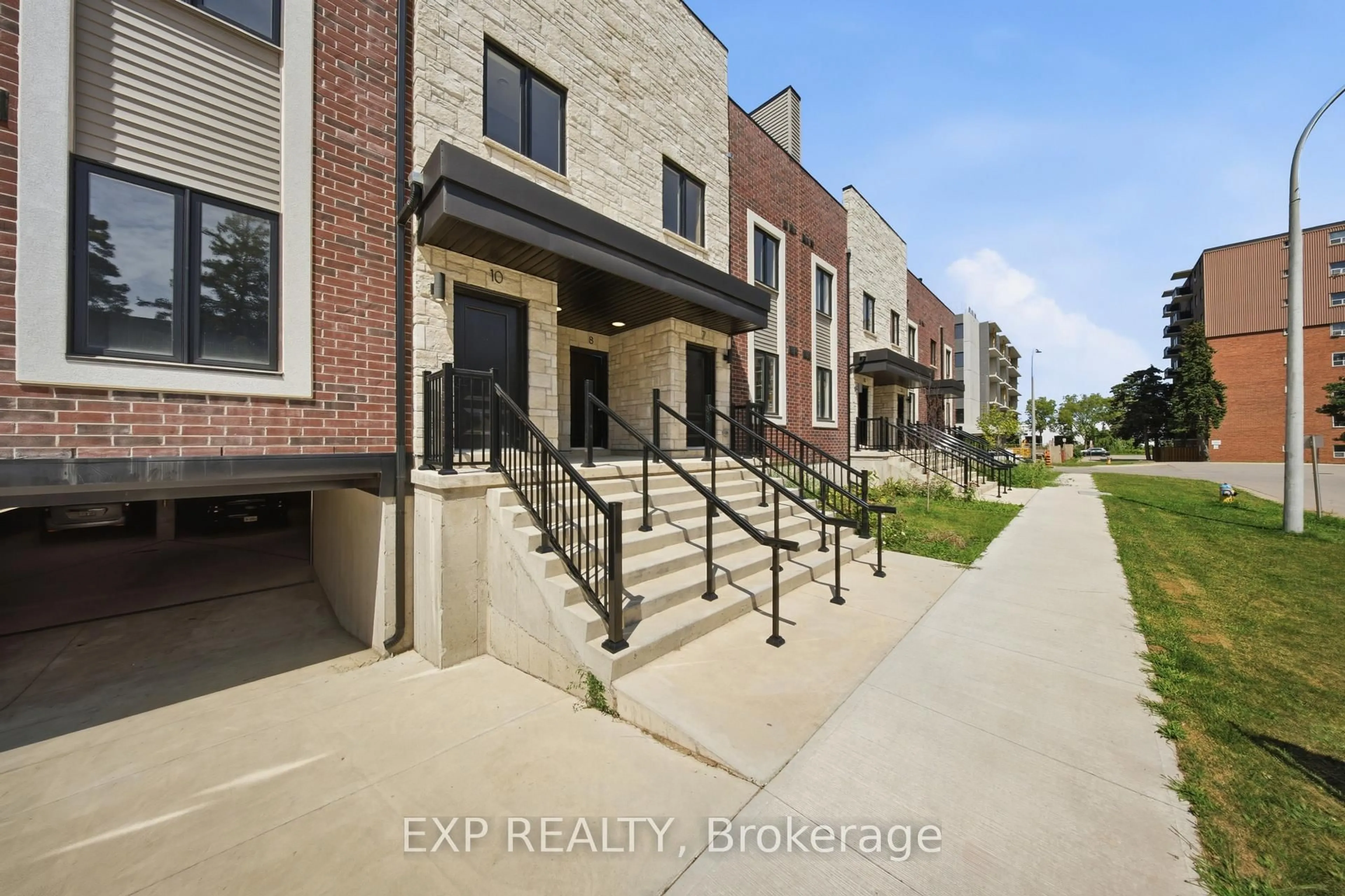 Home with brick exterior material, street for 2 Slessor Blvd #10, Grimsby Ontario L3M 5J4