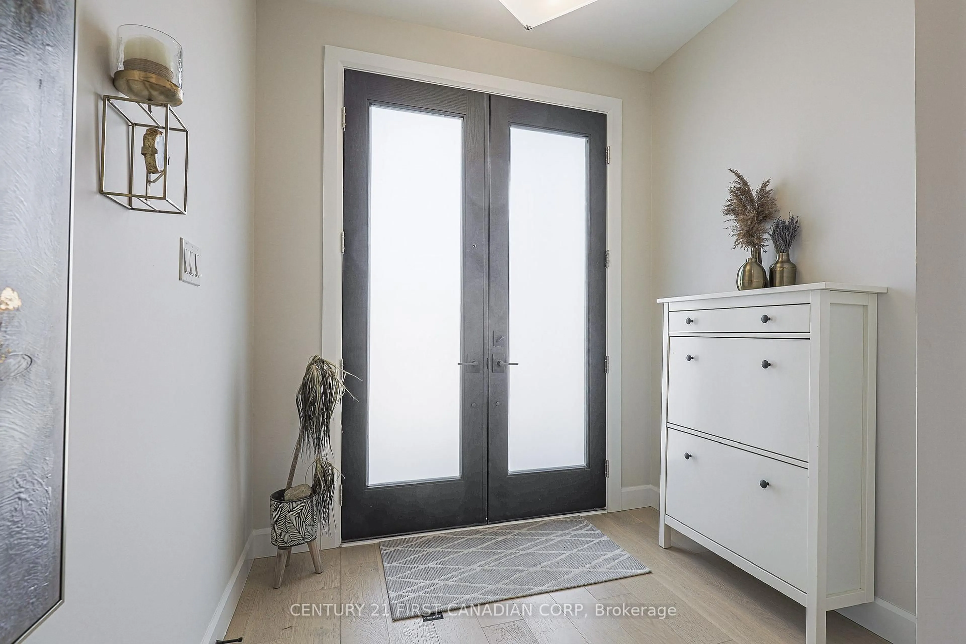 Indoor entryway for 3436 EMILYCARR Lane, London South Ontario N6L 0A3