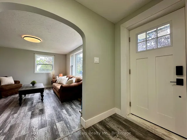 815 County Road 8 Rd, Kawartha Lakes 2