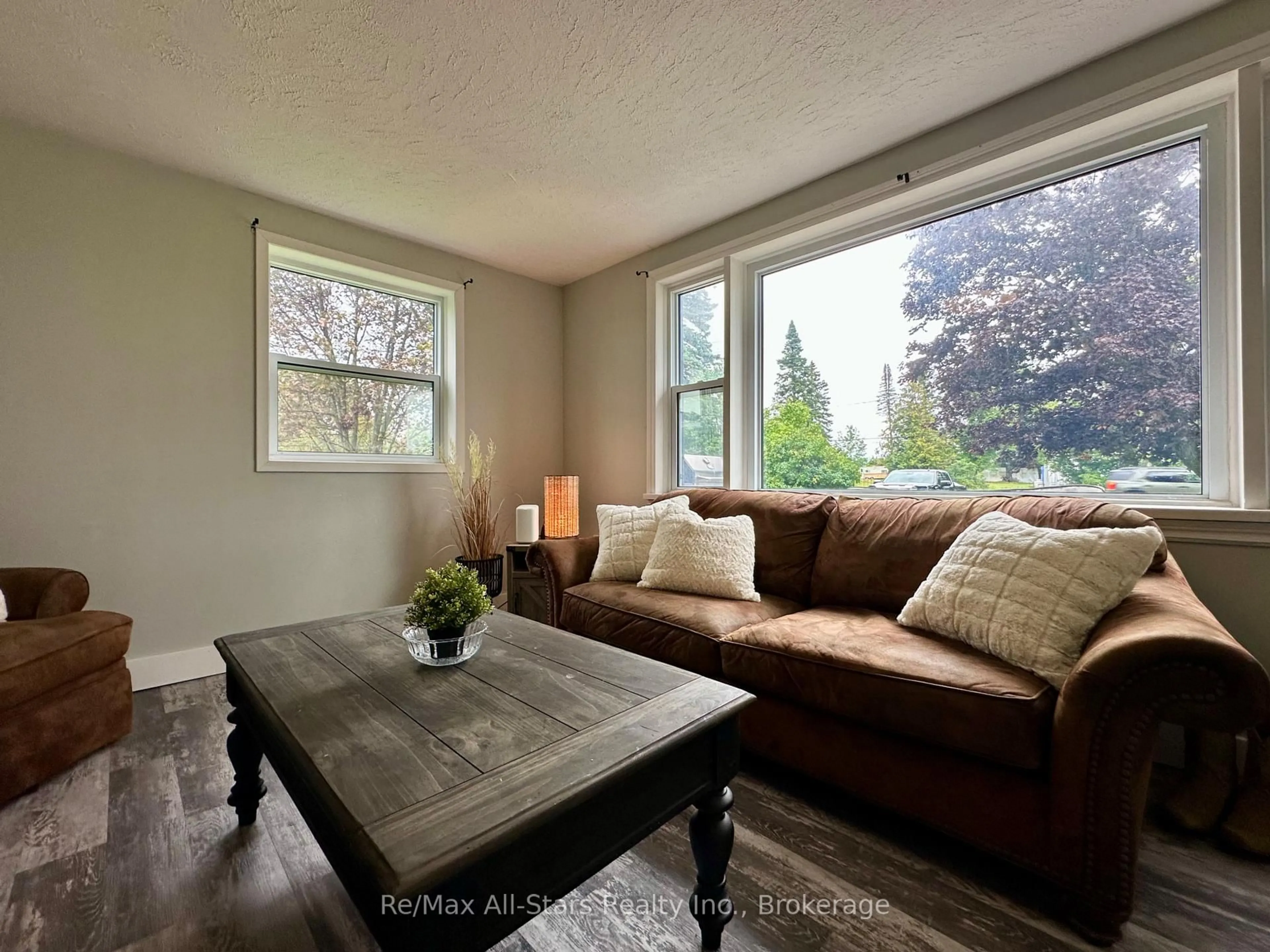 Living room with furniture, unknown for 815 County Road 8 Rd, Kawartha Lakes Ontario K0M 1N0
