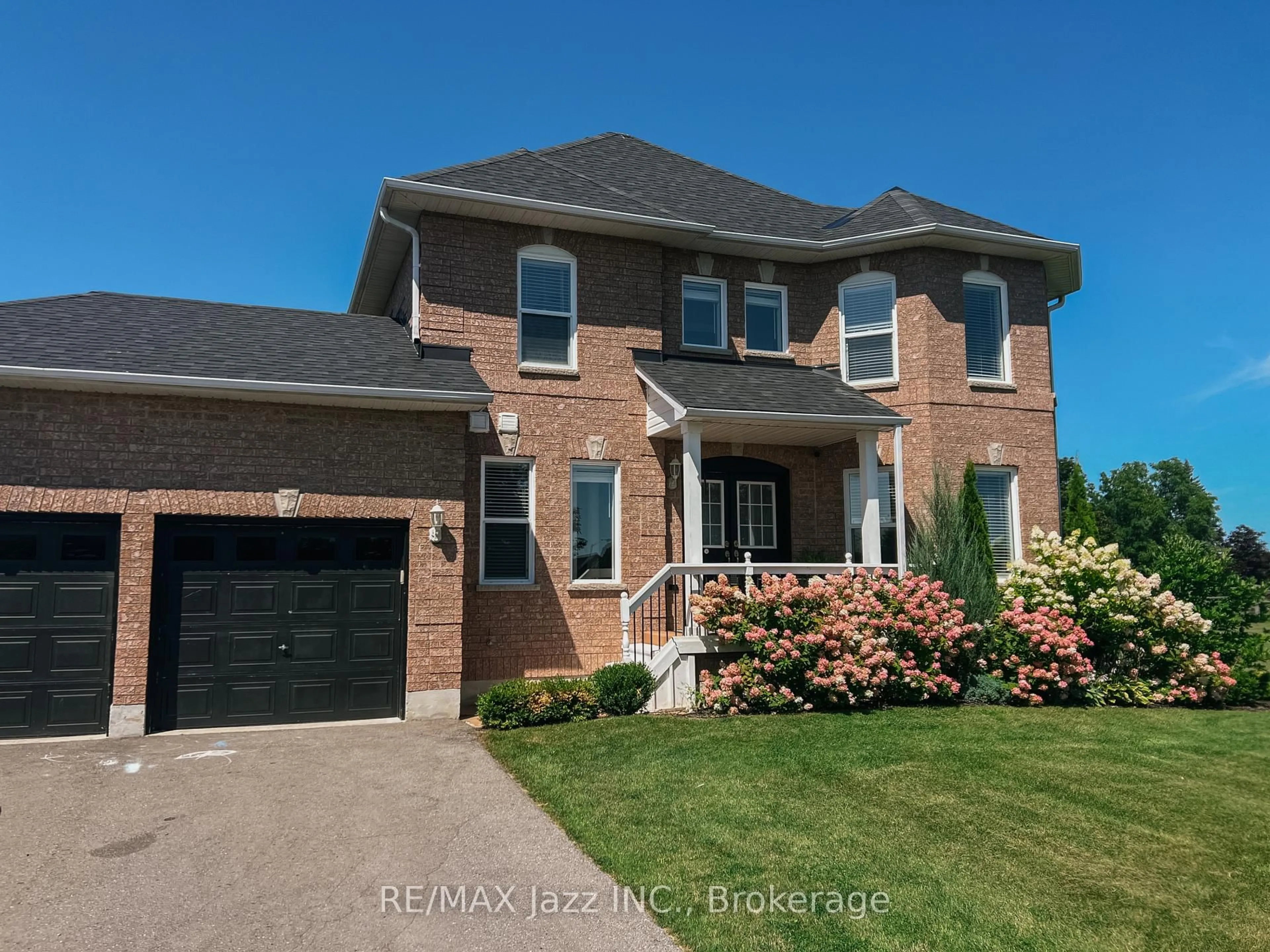 Home with brick exterior material, street for 29 Songbird Cres, Kawartha Lakes Ontario K9V 4R4