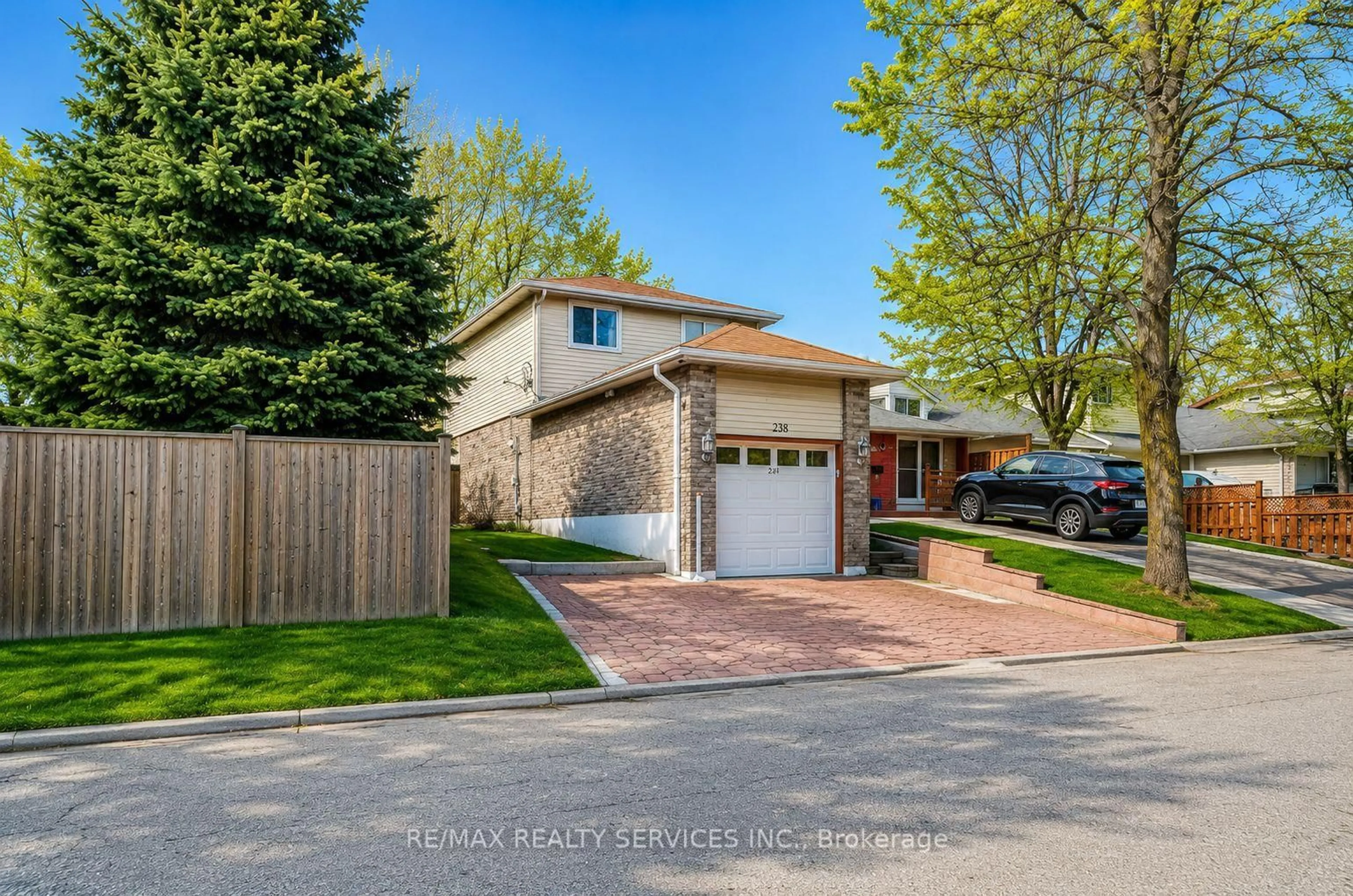 Home with brick exterior material, street for 238 Linden Dr, Cambridge Ontario N3H 4Y2