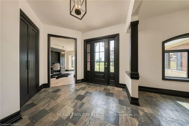 5 Tysons Way, Brant 4