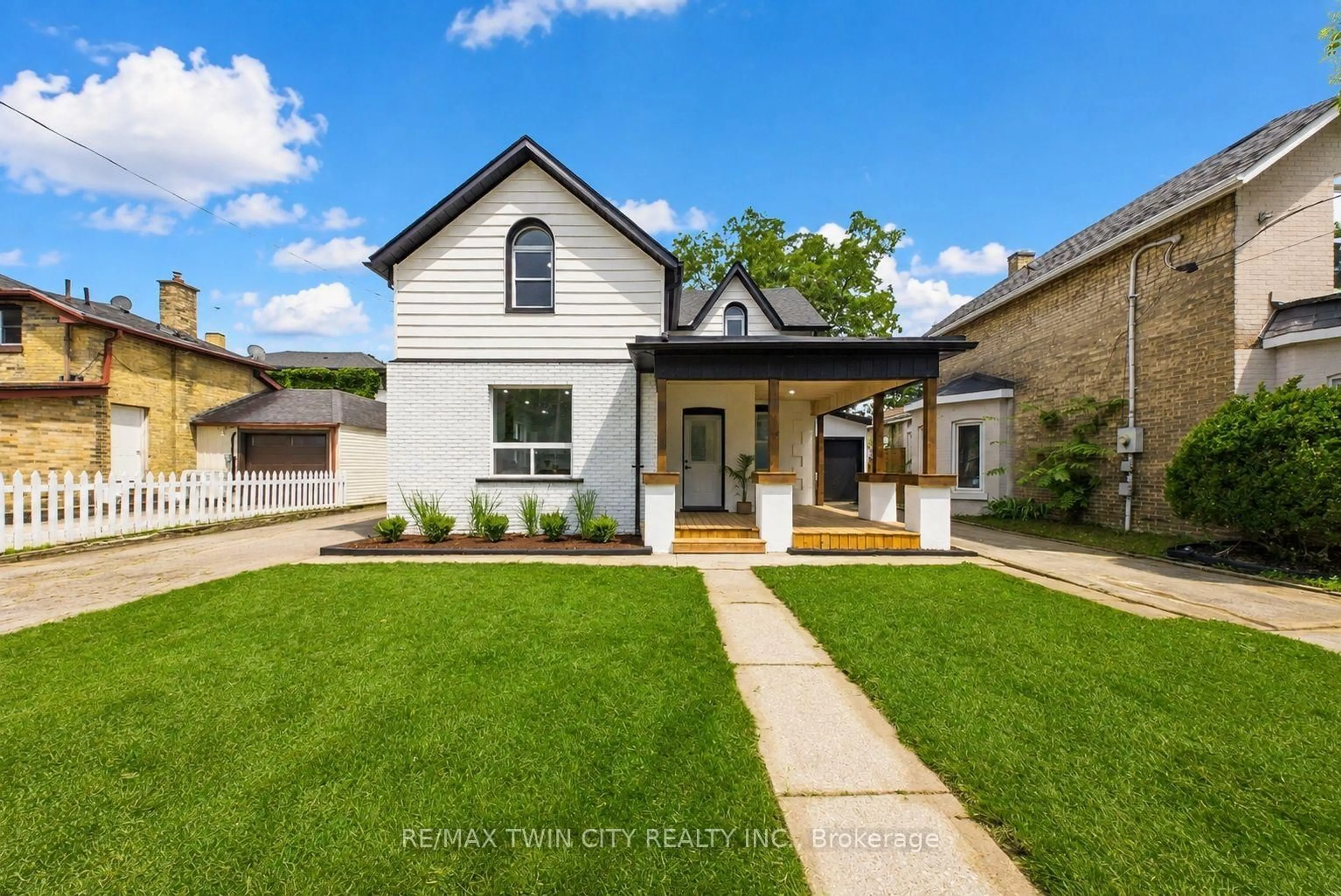 Home with brick exterior material, street for 42 Peel St, Brantford Ontario N3S 5L8