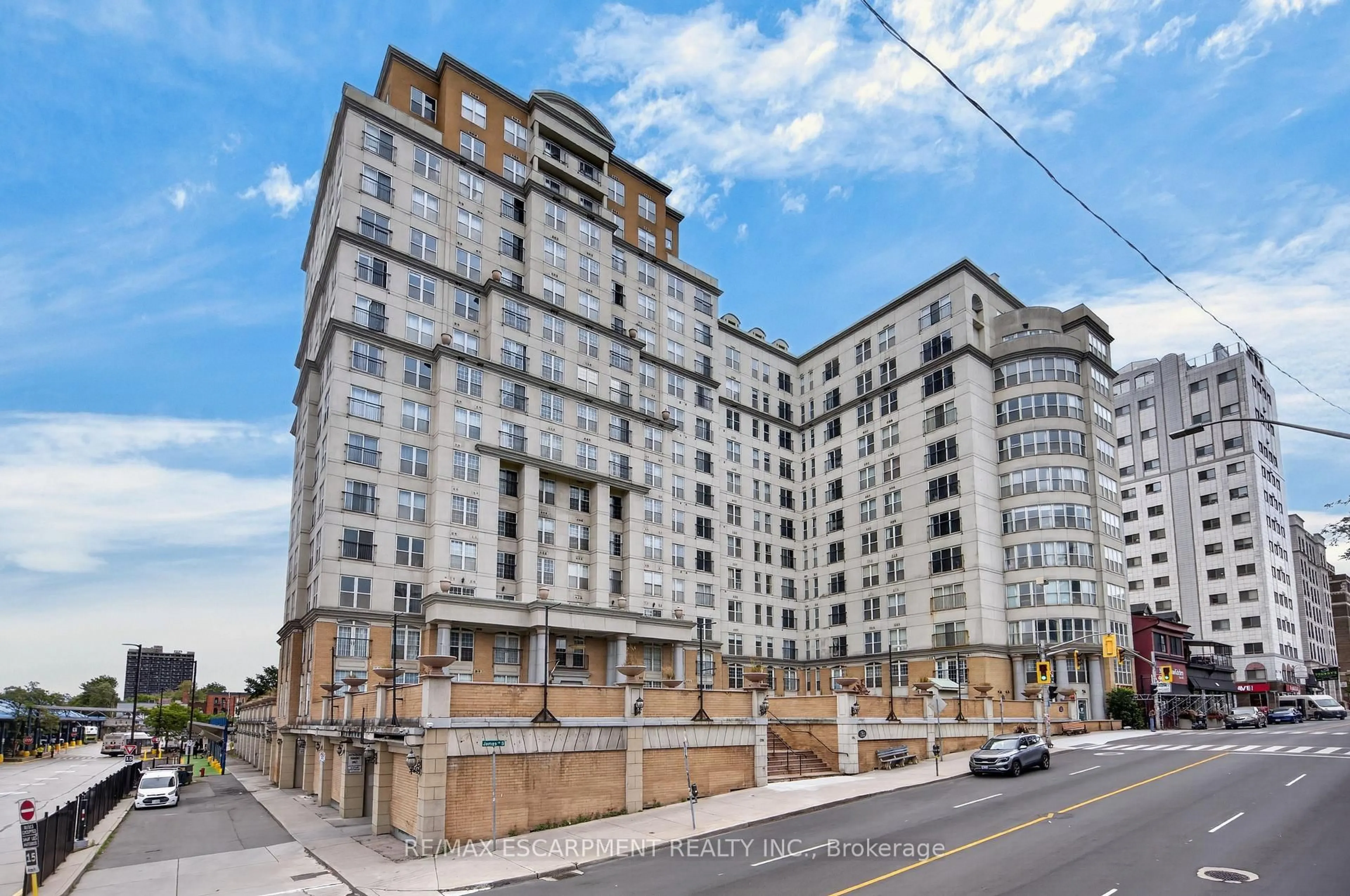 Unknown for 135 James St #408, Hamilton Ontario L8P 2Z6