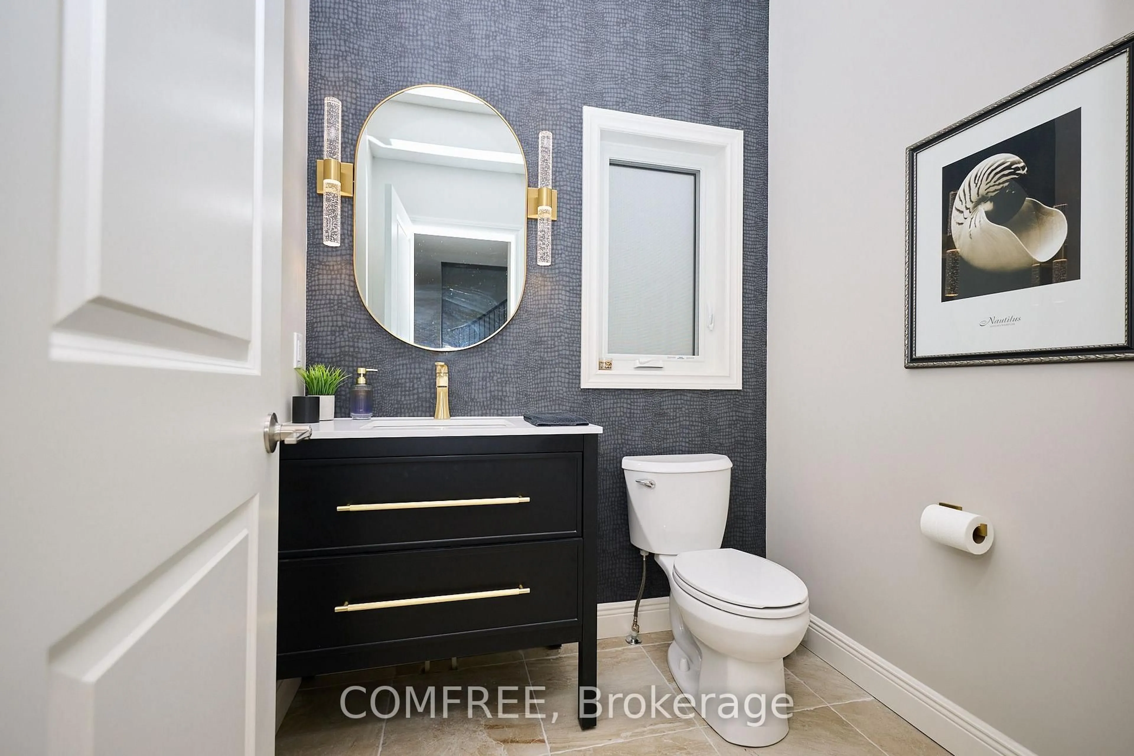Contemporary bathroom, ceramic/tile floor for 8880 Angie Dr, Niagara Falls Ontario L2H 3W8