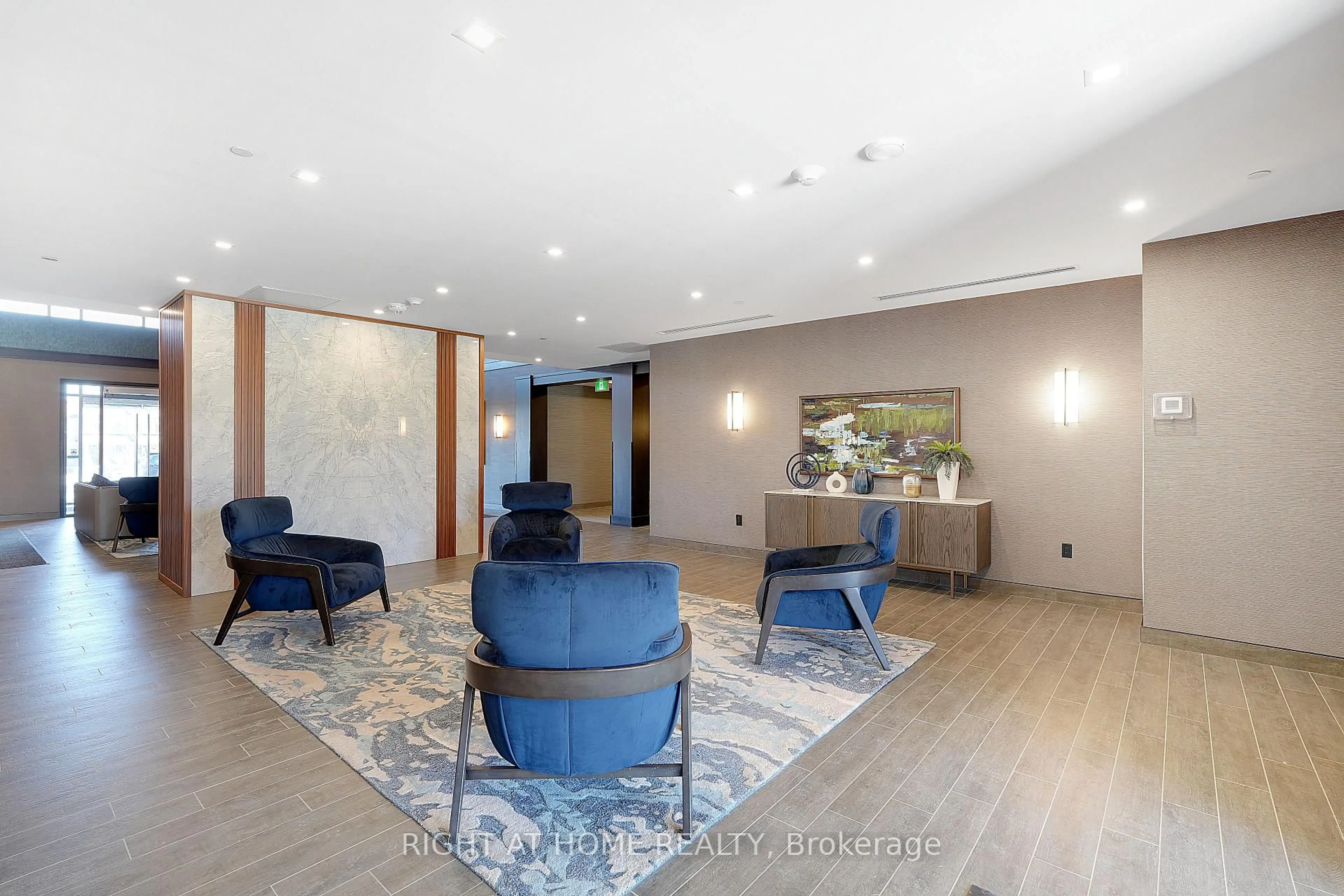 Unknown for 460 Dundas St #905, Hamilton Ontario L8B 2A5