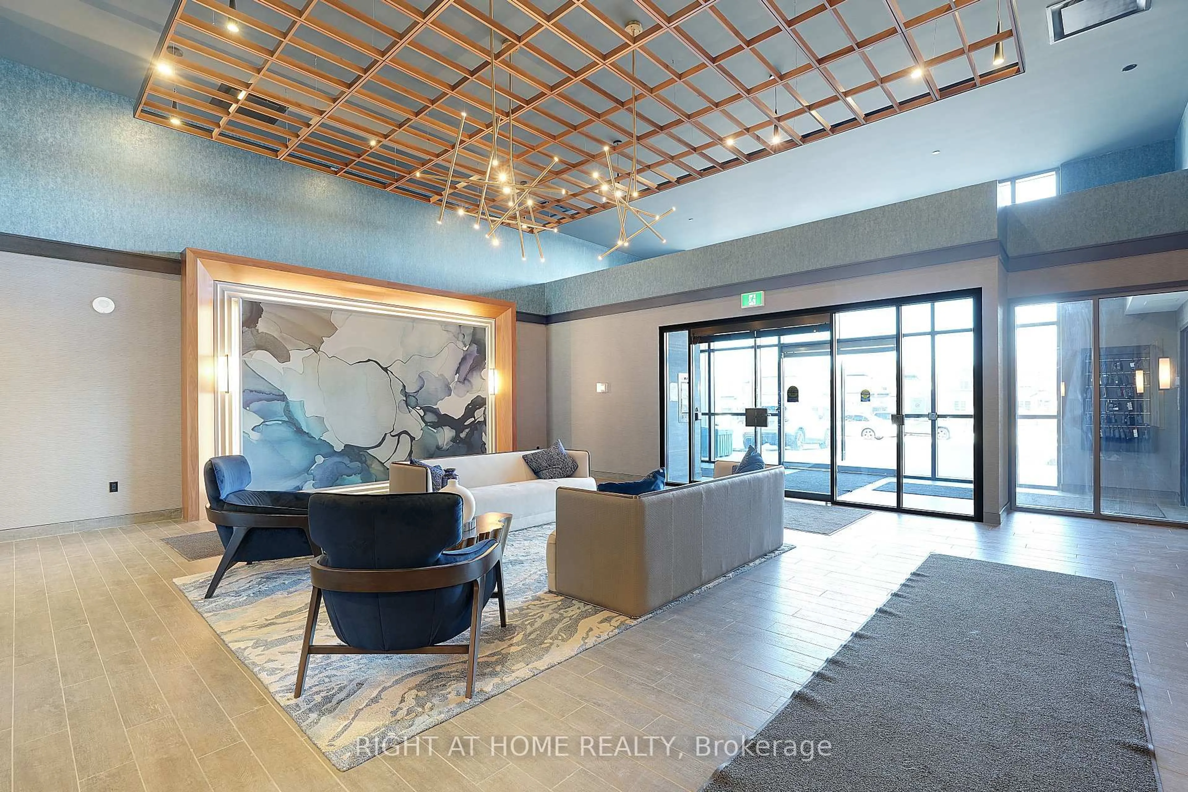 Lobby for 460 Dundas St #905, Hamilton Ontario L8B 2A5