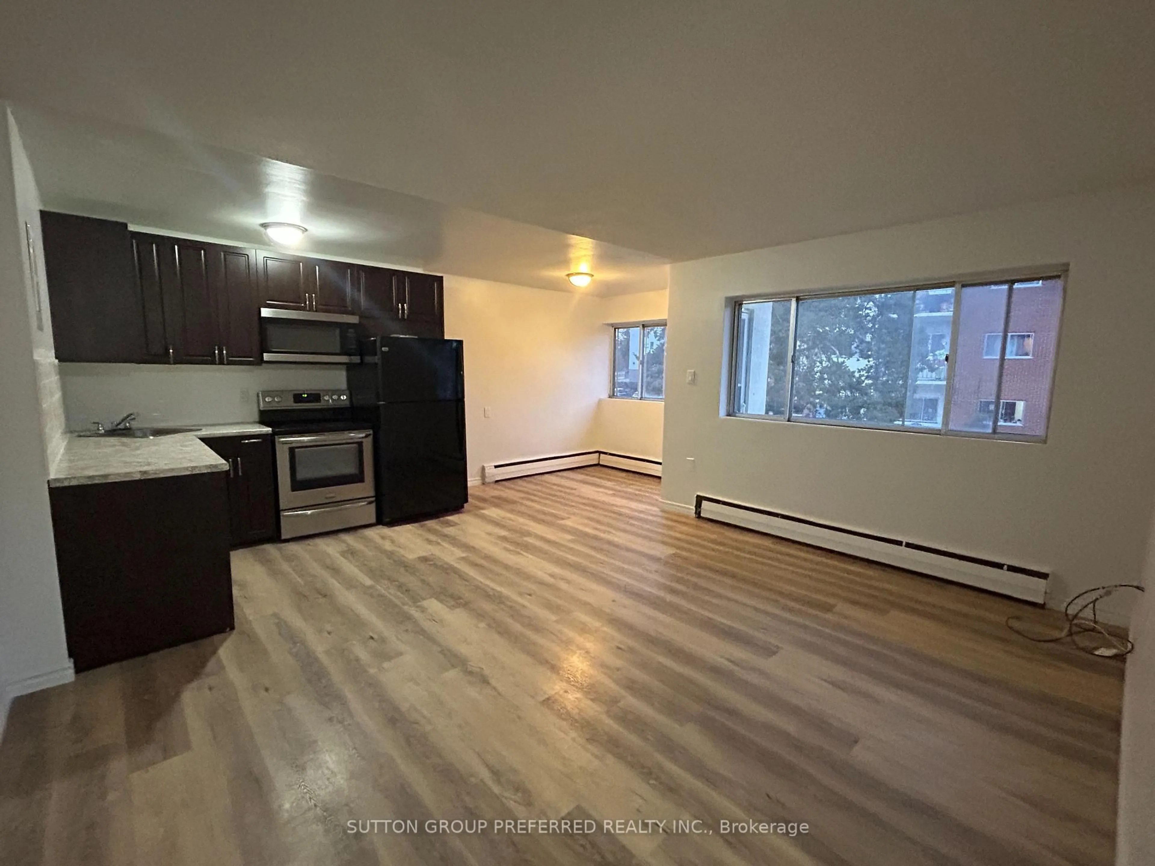 A pic of a room for 1174 Hamilton Rd #202, London East Ontario N5W 1A9