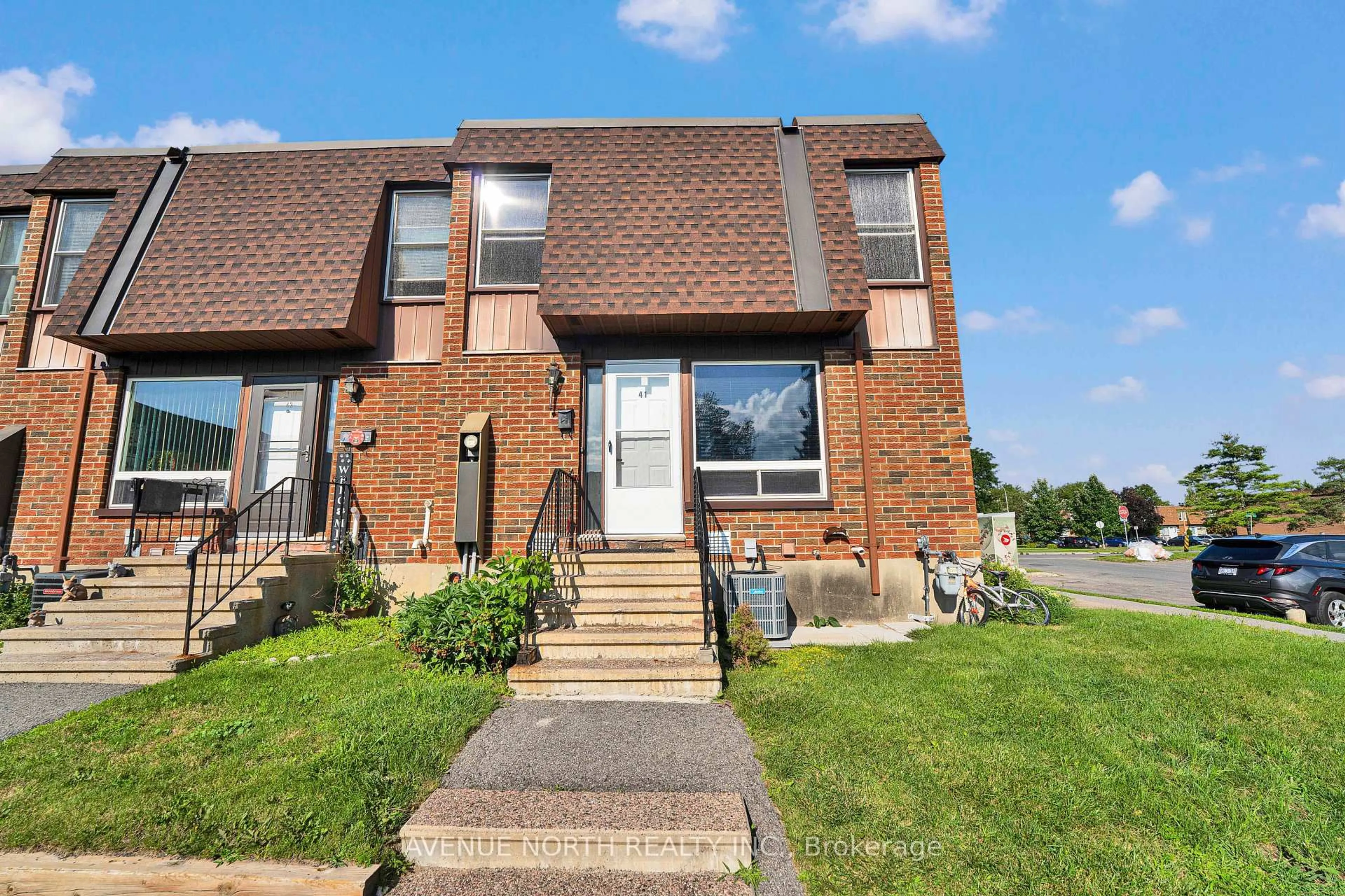 Home with brick exterior material, street for 3520 Downpatrick Rd #41, Ottawa Ontario K1V 8T4