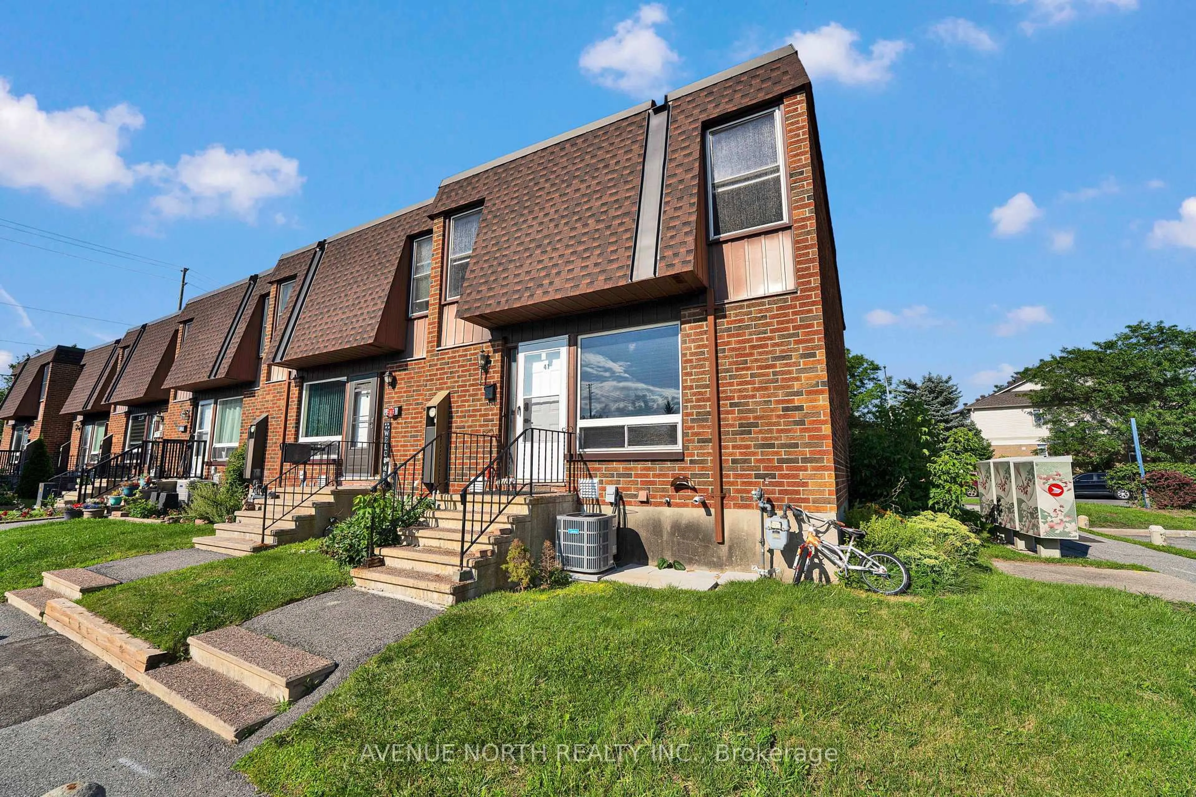 Home with brick exterior material, street for 3520 Downpatrick Rd #41, Ottawa Ontario K1V 8T4