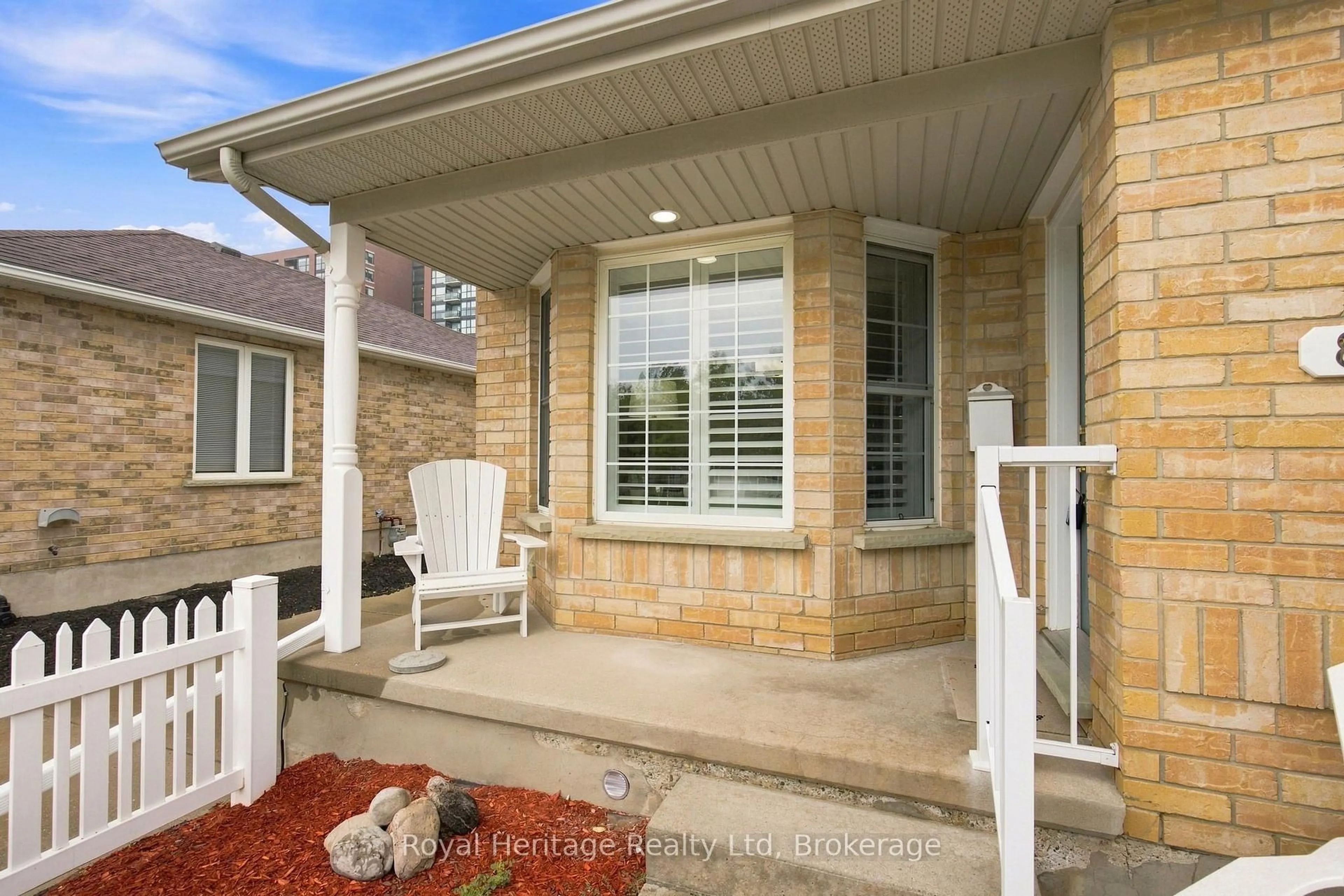 Unknown for 461 Columbia St #8, Waterloo Ontario N2T 2P5