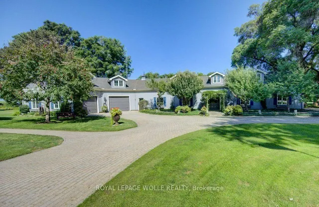 2596 Alps Rd, North Dumfries 4