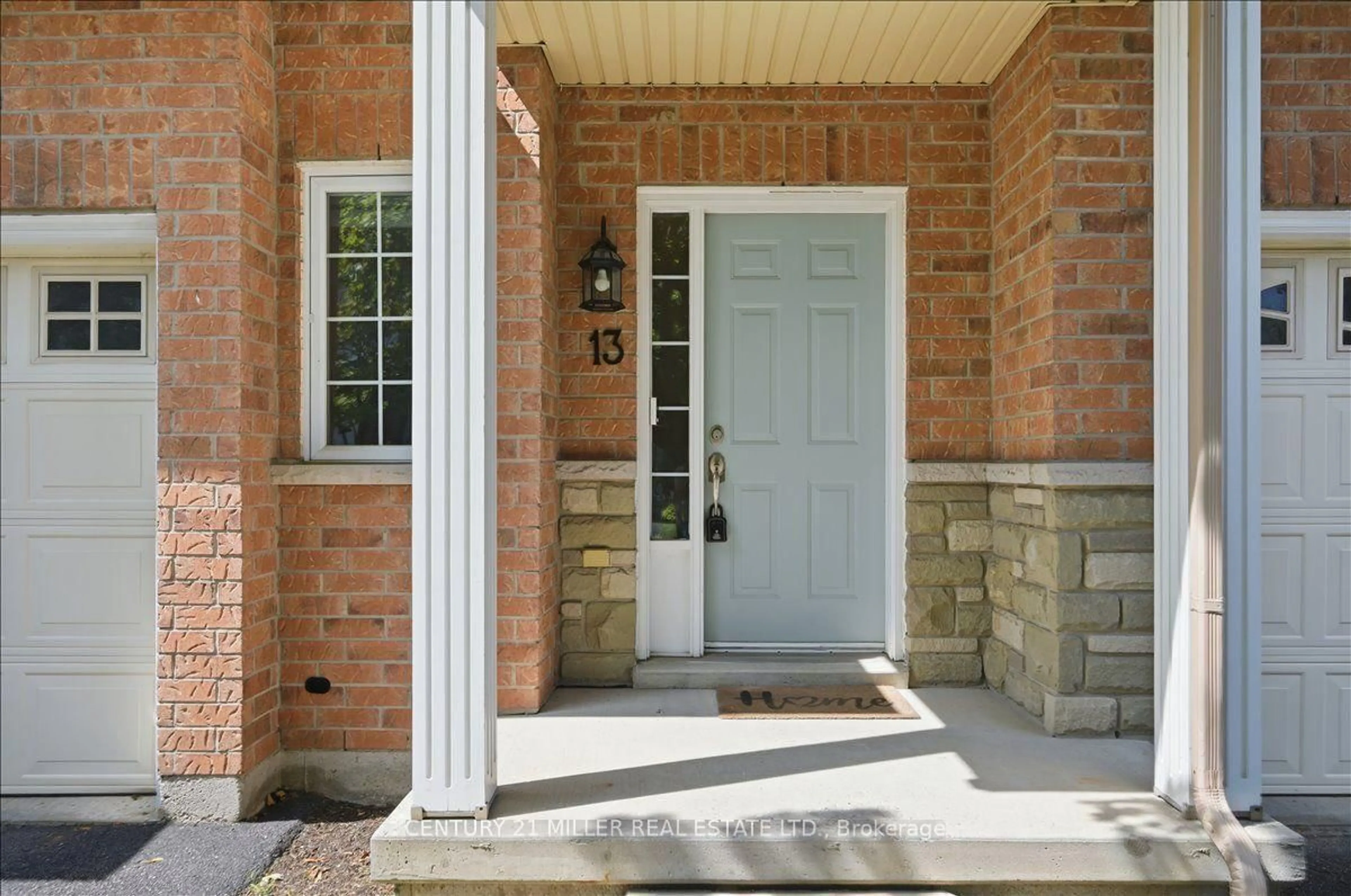 Home with brick exterior material, street for 232 Stonehenge Dr #13, Hamilton Ontario L9K 1R5