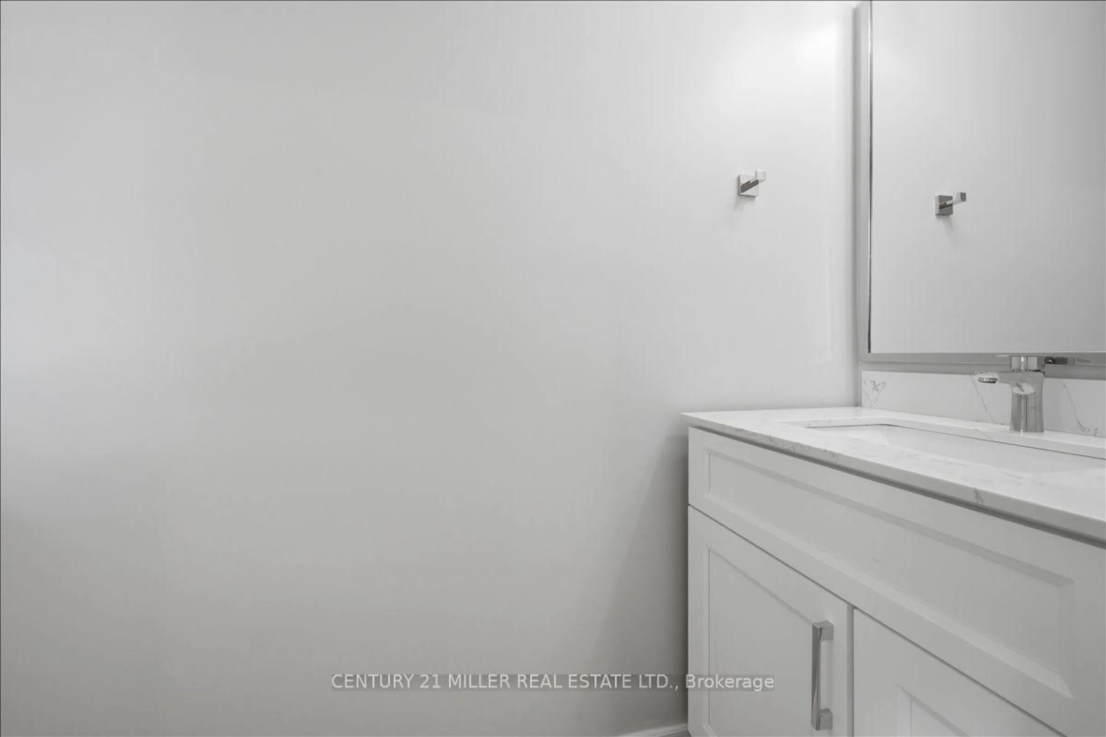 A pic of a room for 232 Stonehenge Dr #13, Hamilton Ontario L9K 1R5