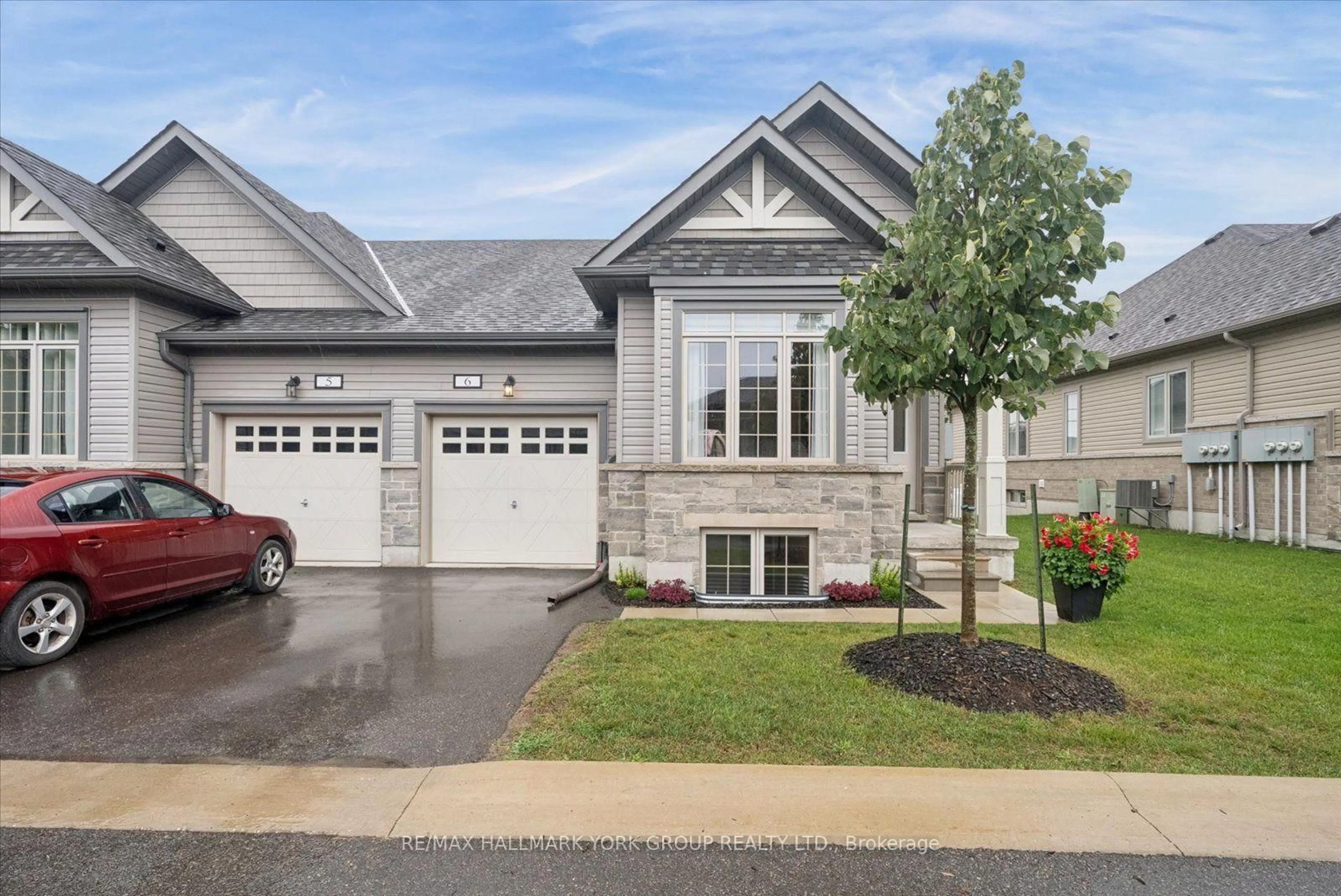 Home with vinyl exterior material, street for 17 Lakewood Cres #6, Kawartha Lakes Ontario K0M 1A0