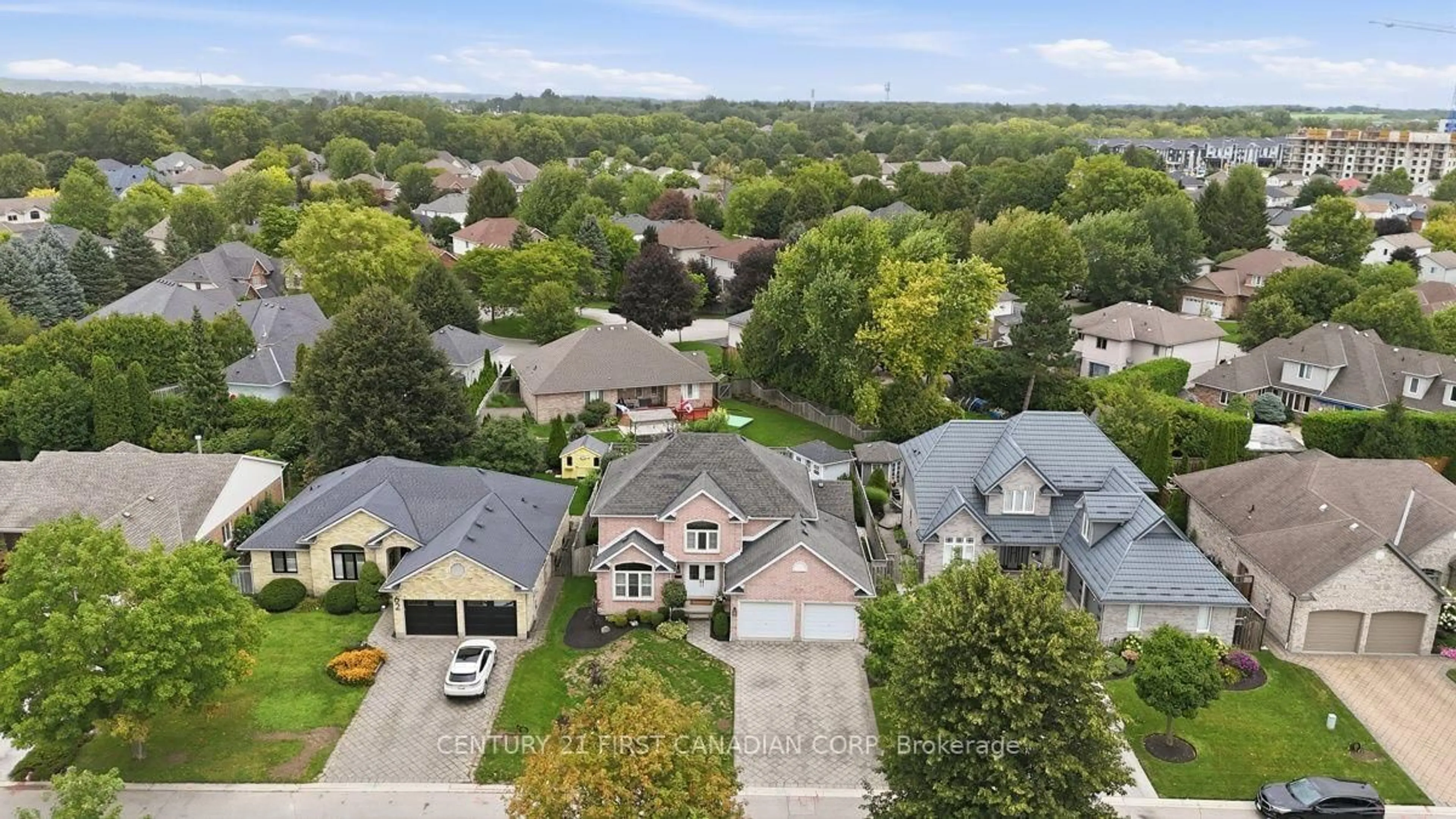 A pic from outside/outdoor area/front of a property/back of a property/a pic from drone, street for 66 Cobblestone St, London East Ontario N5Y 5M5