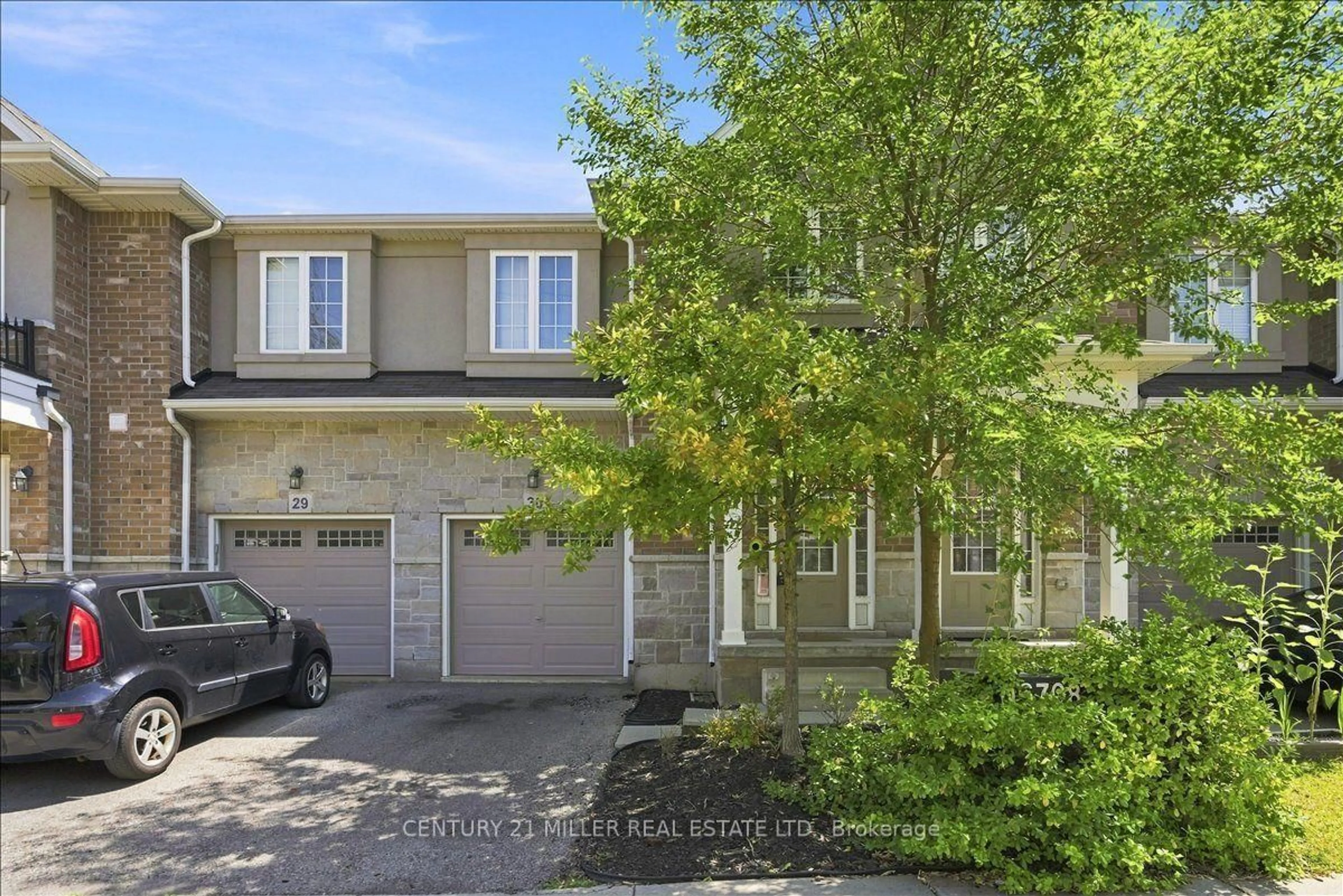 A pic from outside/outdoor area/front of a property/back of a property/a pic from drone, street for 90 Raymond Rd #30, Hamilton Ontario L9K 0J6
