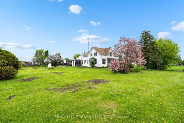 12689 River Rd, North Dundas 2
