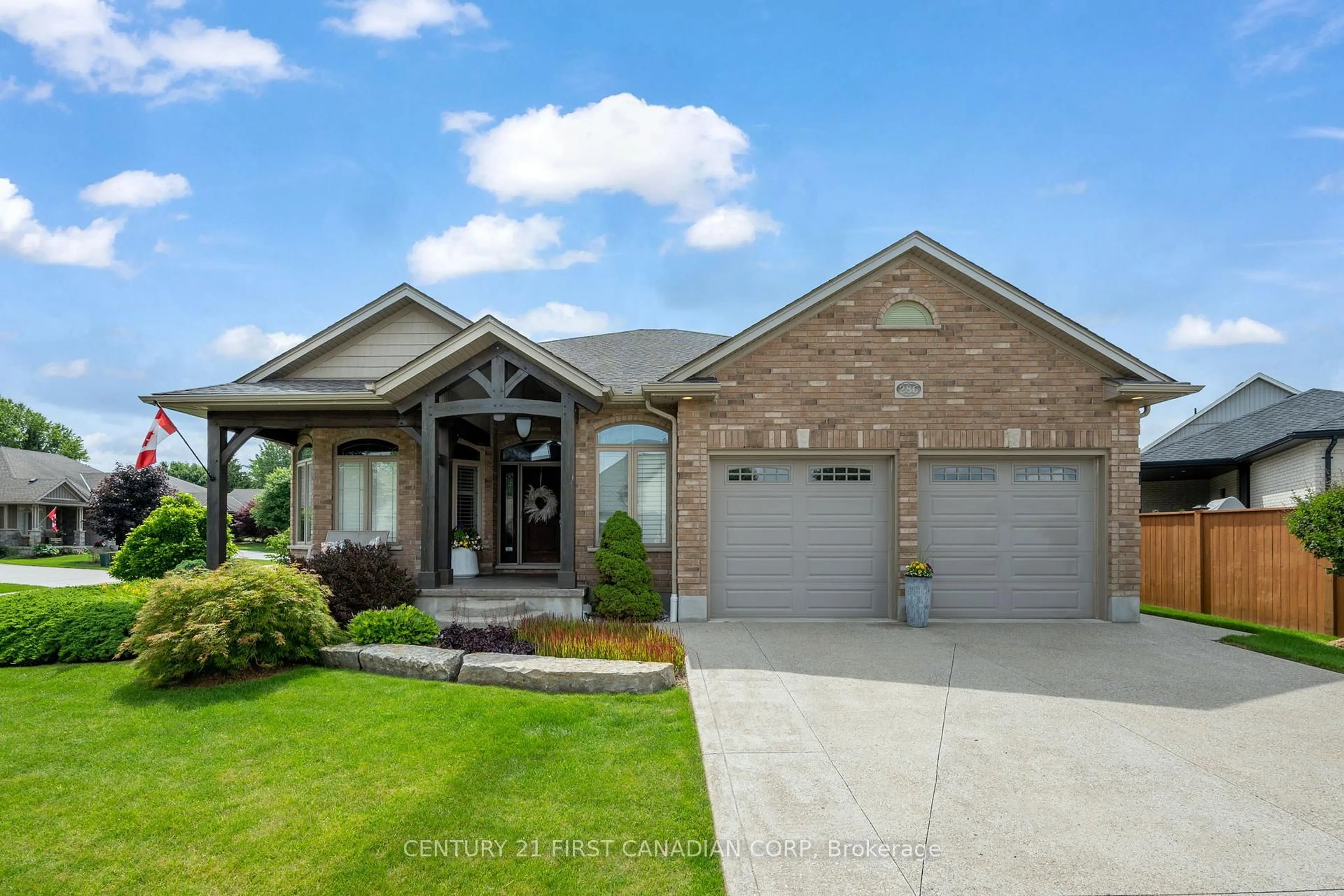 Home with brick exterior material, street for 286 Dufferin St, Central Elgin Ontario N0L 1B0
