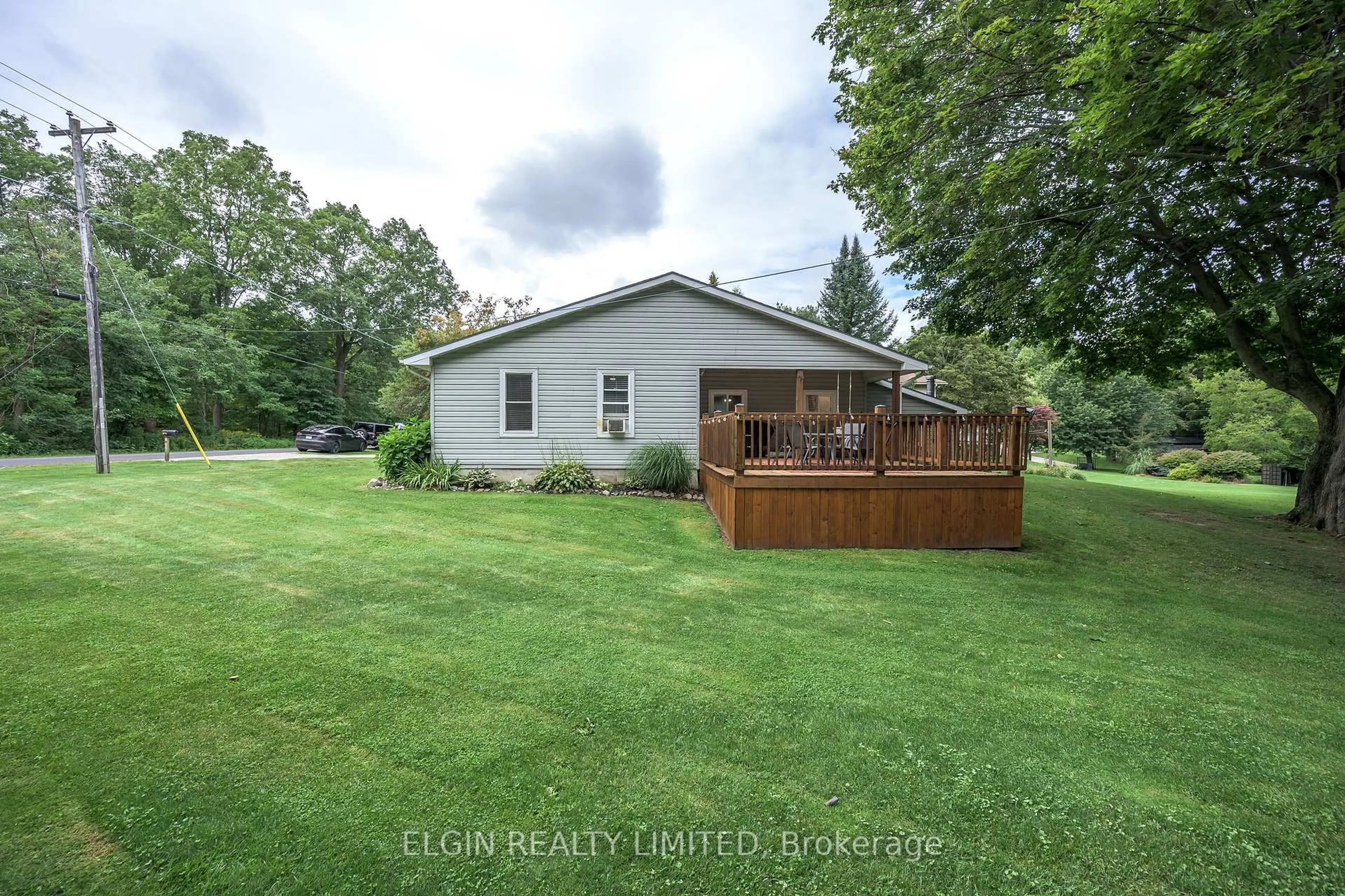 A pic from outside/outdoor area/front of a property/back of a property/a pic from drone, water/lake/river/ocean view for 37388 LAKE Line, Southwold Ontario N5L 1J1