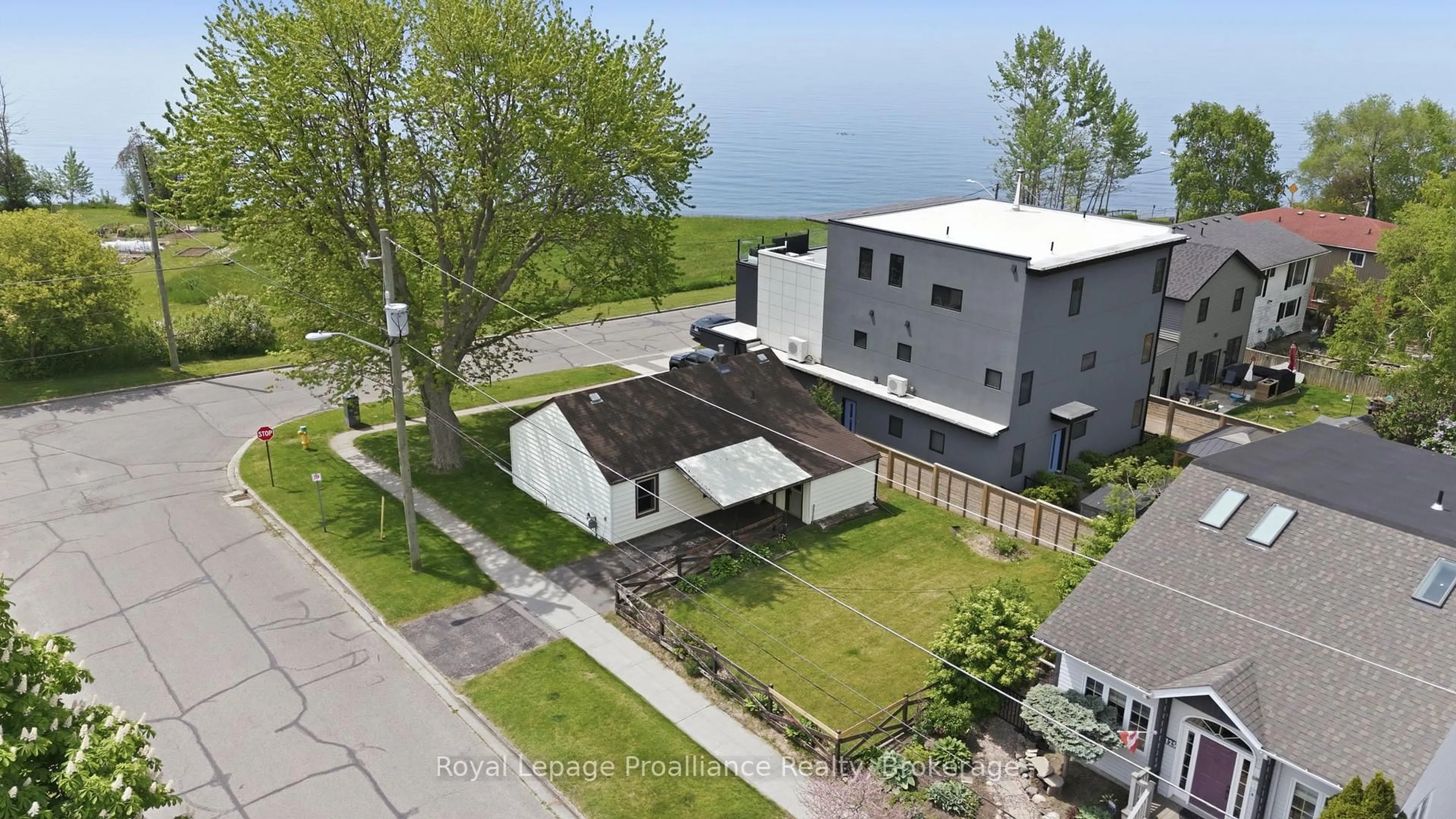 A pic from outside/outdoor area/front of a property/back of a property/a pic from drone, water/lake/river/ocean view for 478 Monk St, Cobourg Ontario K9A 2T1