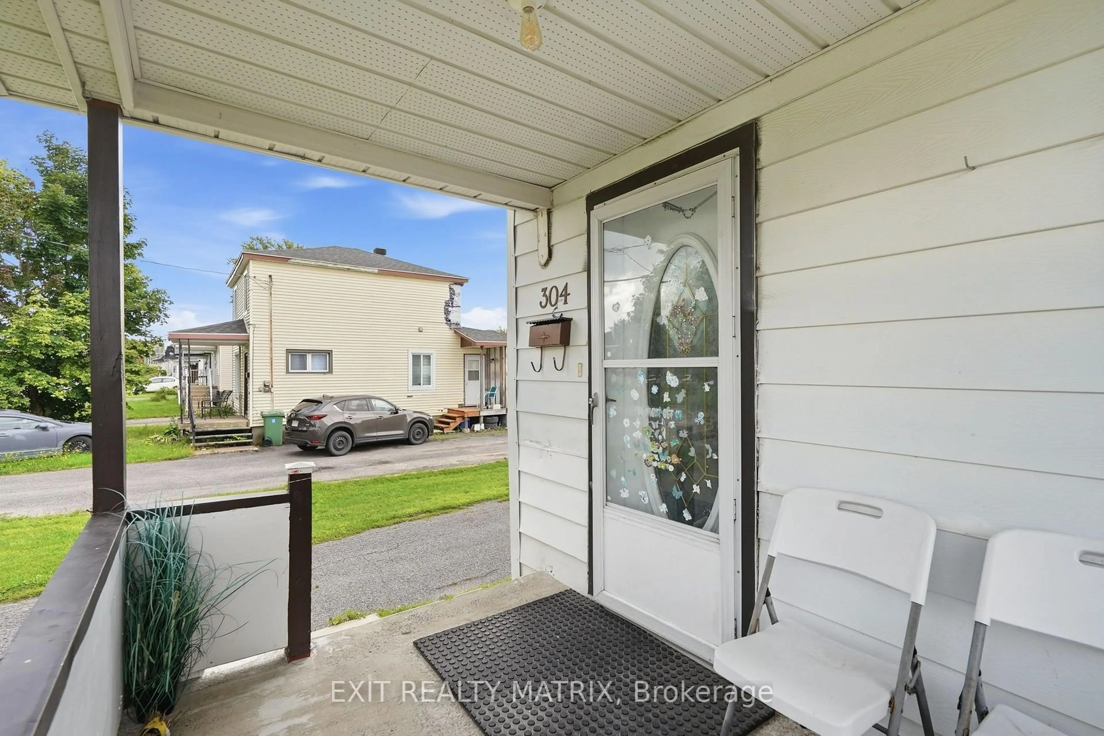 Unknown for 304 Abbott St, Hawkesbury Ontario K6A 2C9
