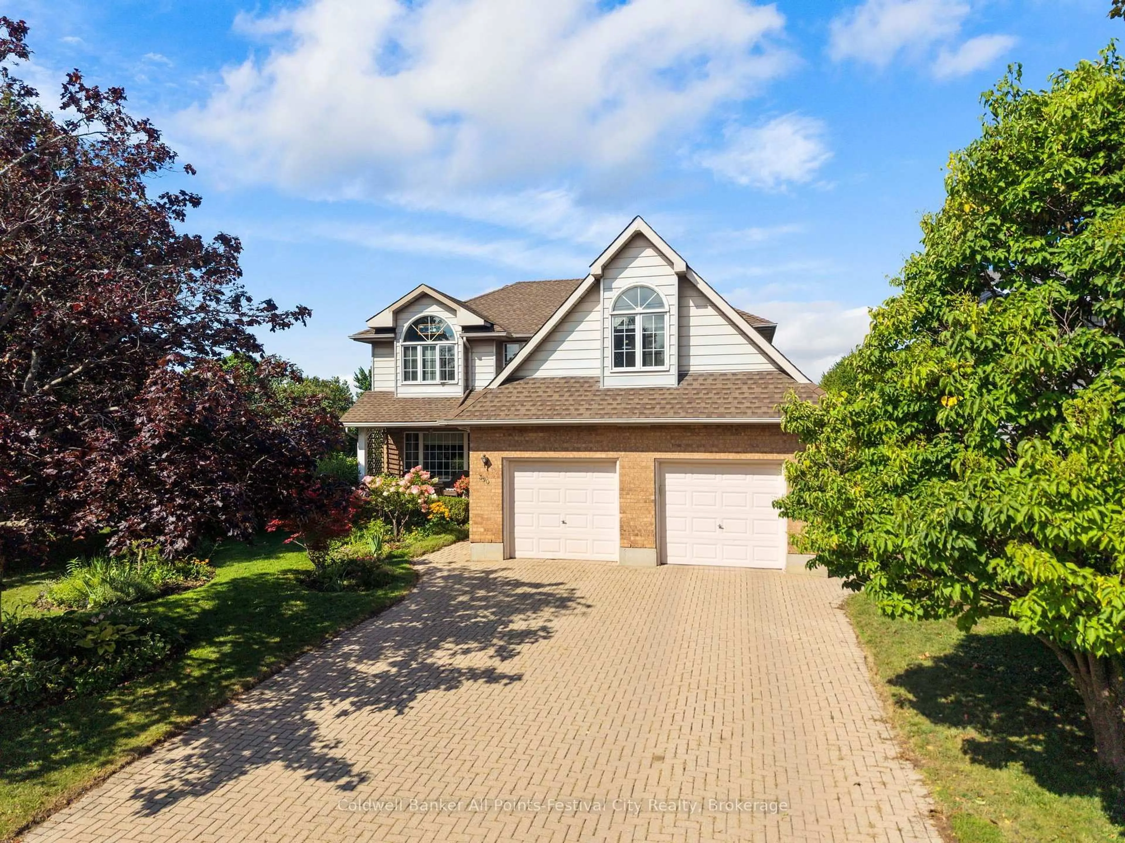 Home with brick exterior material, street for 390 Eldon St, Goderich Ontario N7A 4K8