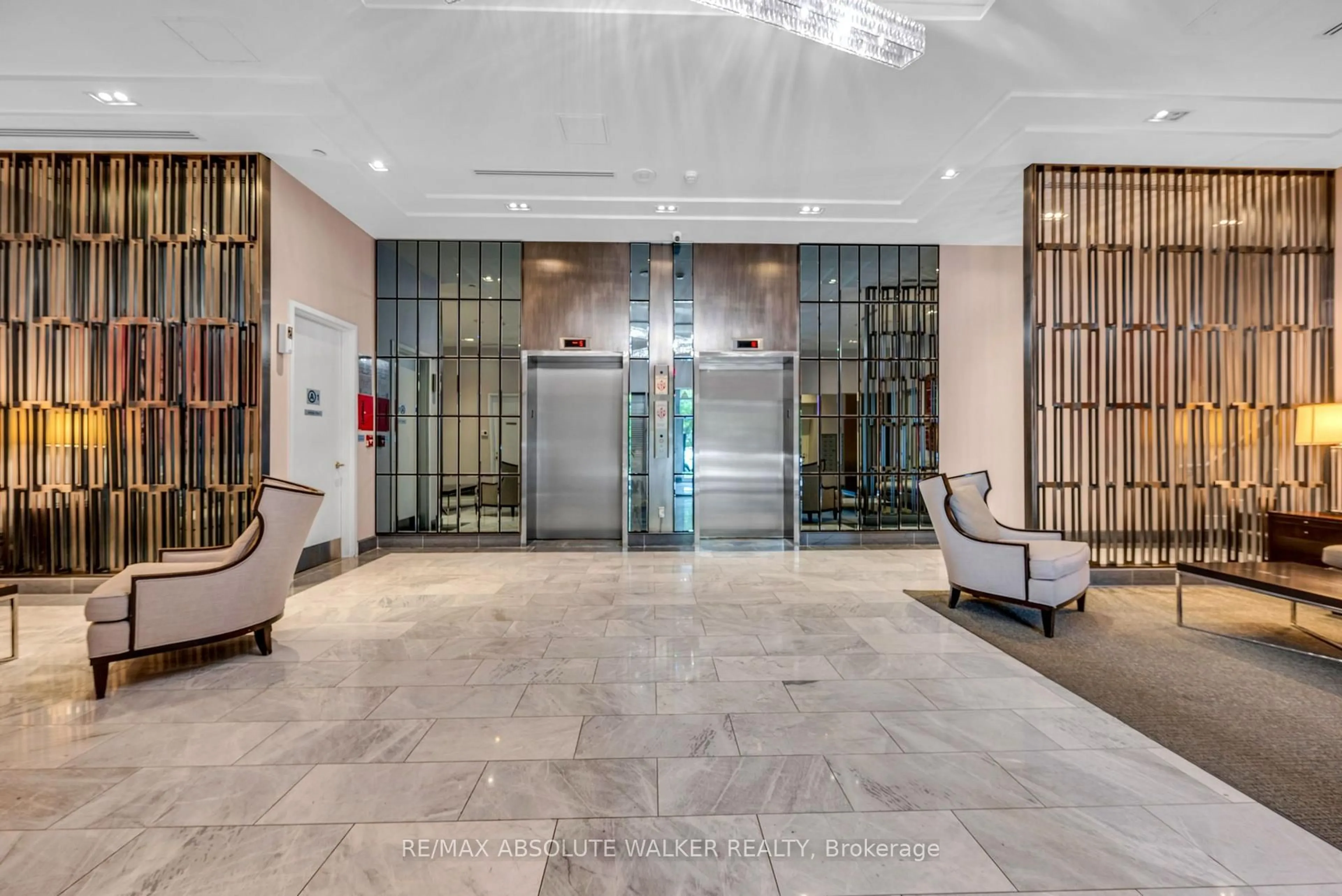Lobby for 300 Lisgar St #810, Ottawa Ontario K2P 0E2