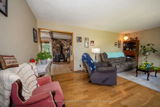 796 Maple Dr, Selwyn 5