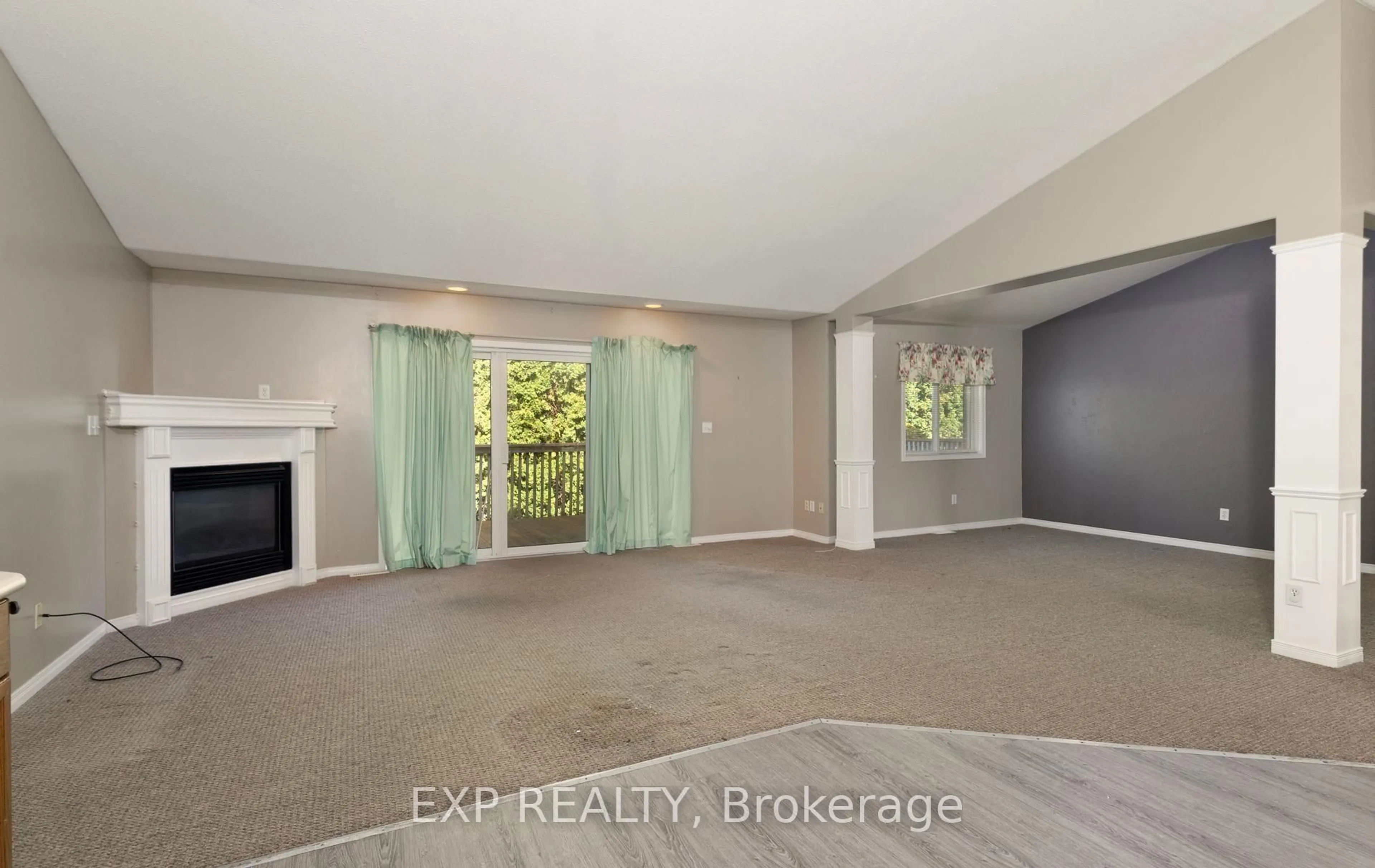 A pic of a room for 1077 HAMILTON Rd #21, London East Ontario N5W 6G3