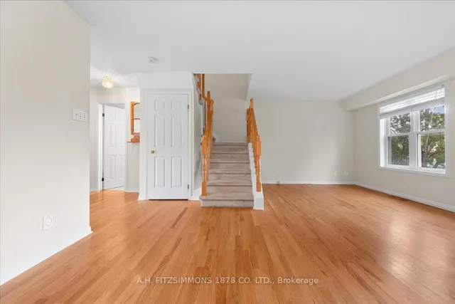 7 Bellflower Private, Ottawa 4