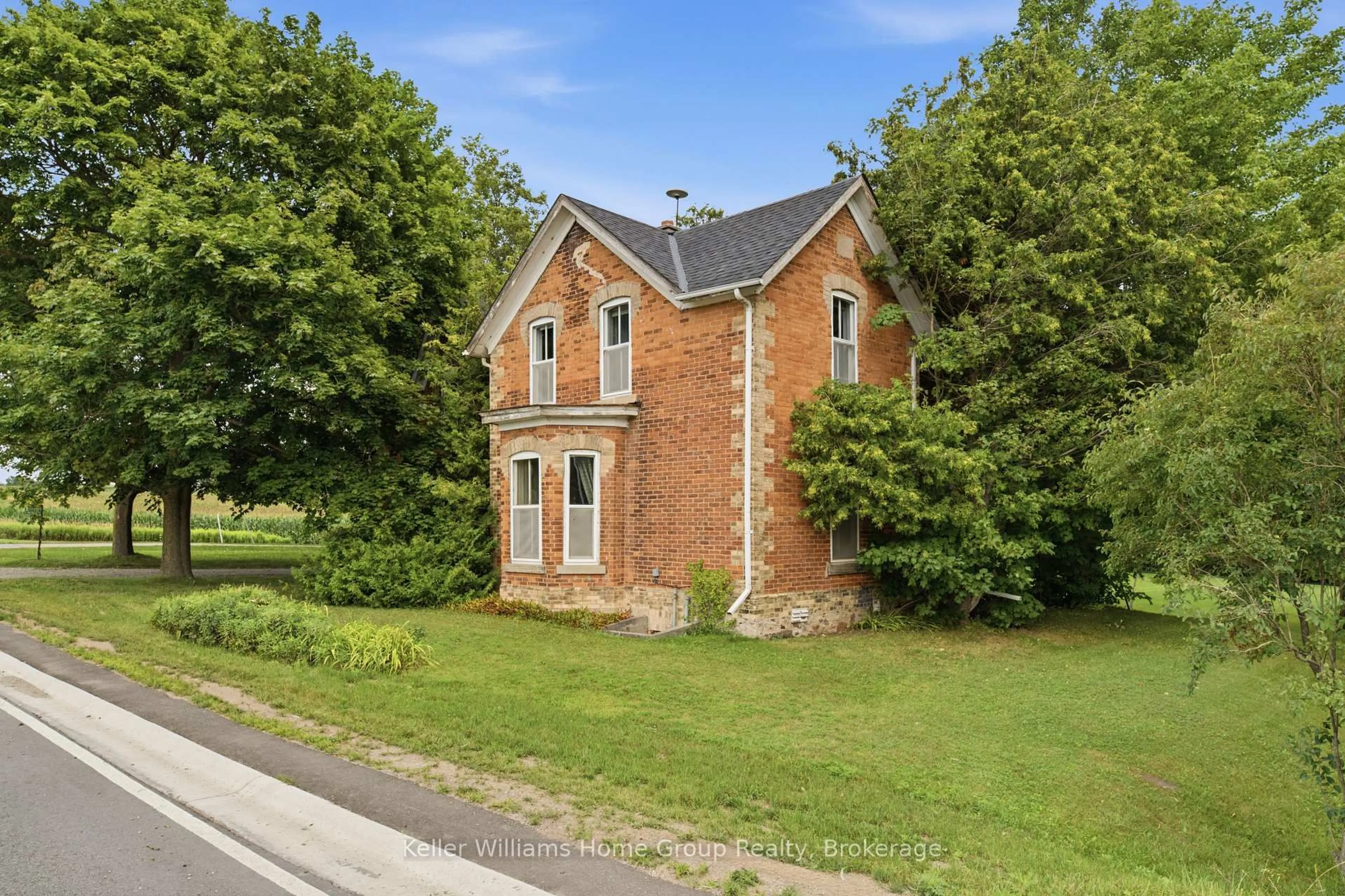A pic from outside/outdoor area/front of a property/back of a property/a pic from drone, street for 8703 Wellington Rd 18 Rd, Centre Wellington Ontario N0B 1J0