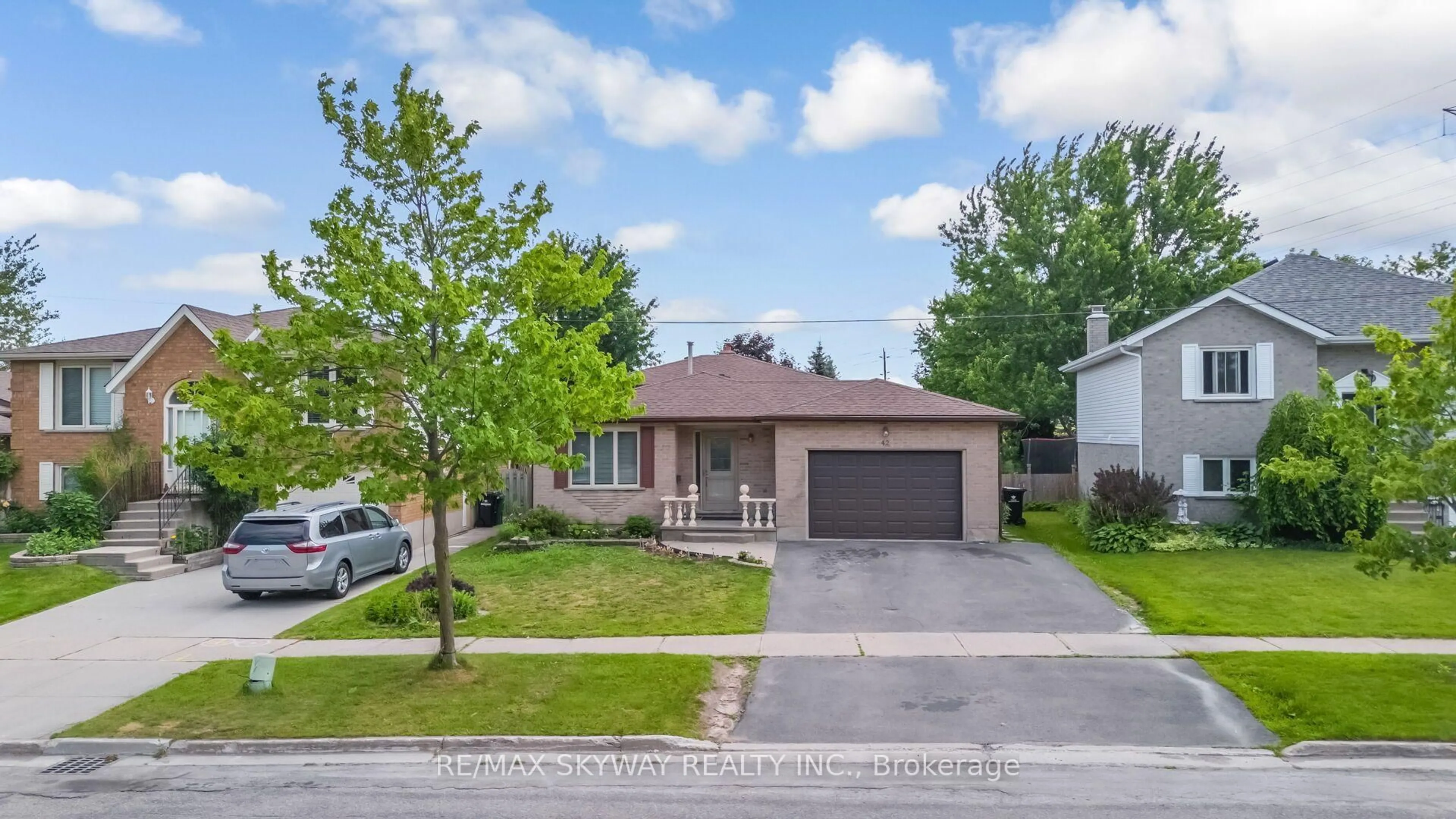 Unknown for 42 Newbury Dr, Kitchener Ontario N2N 2X6