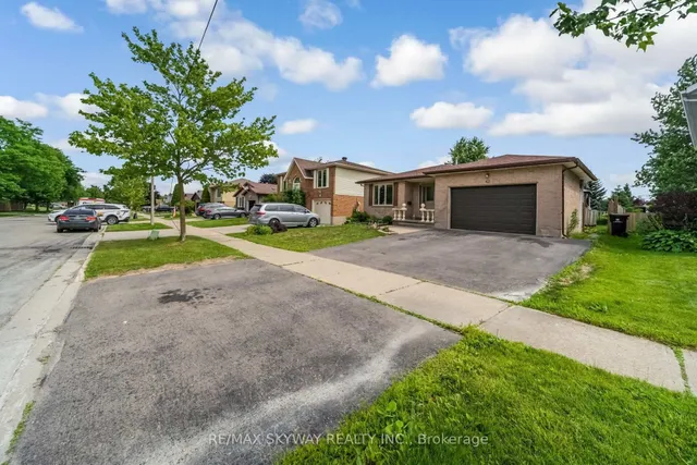 42 Newbury Dr, Kitchener 5
