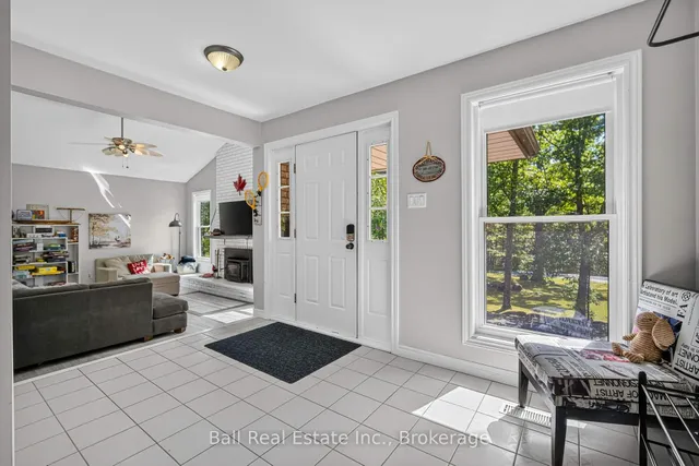 2331 Lakeside Dr, Douro-Dummer 4
