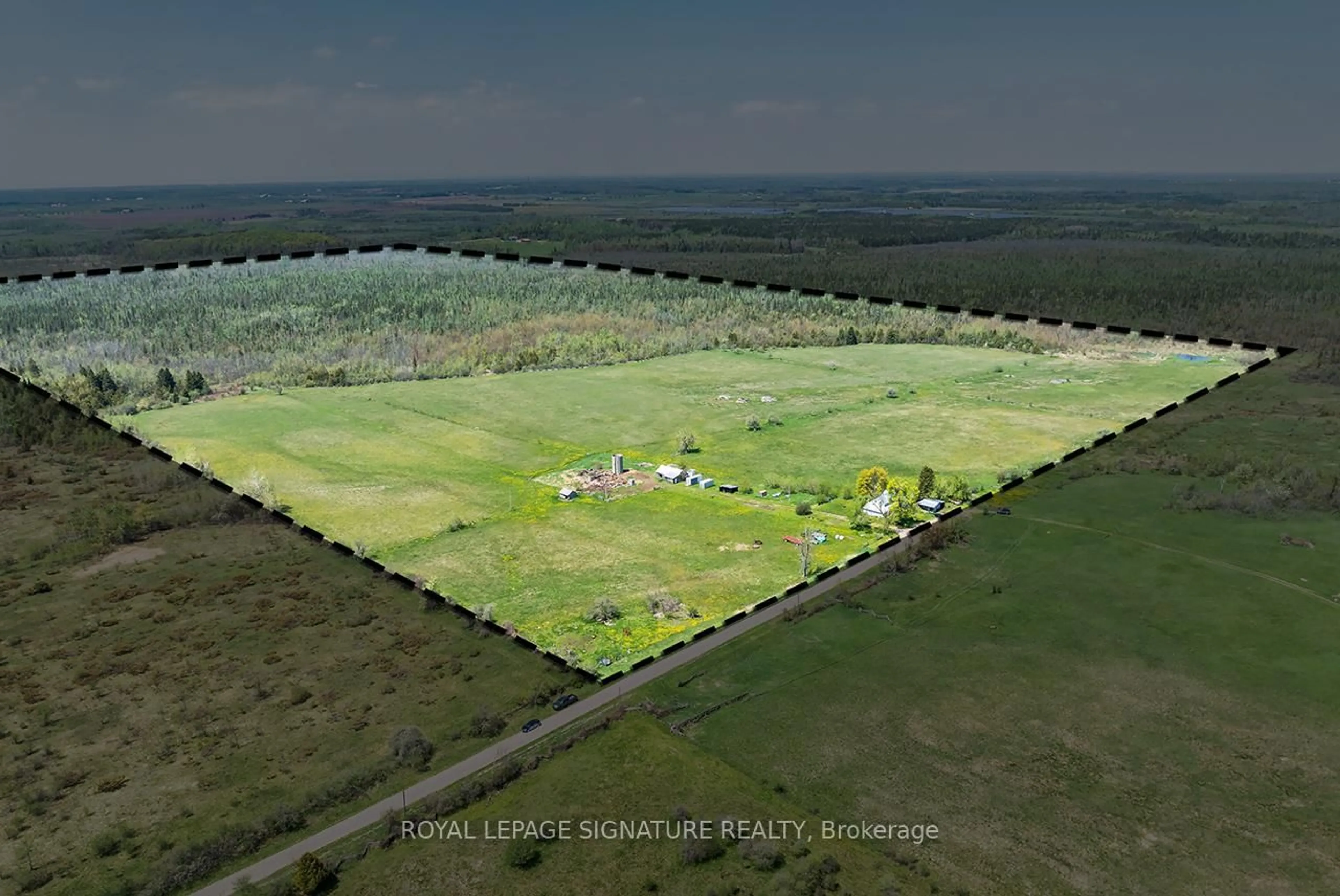 A pic from outside/outdoor area/front of a property/back of a property/a pic from drone, building for 1007 Moor Rd, Kawartha Lakes Ontario K0M 2T0