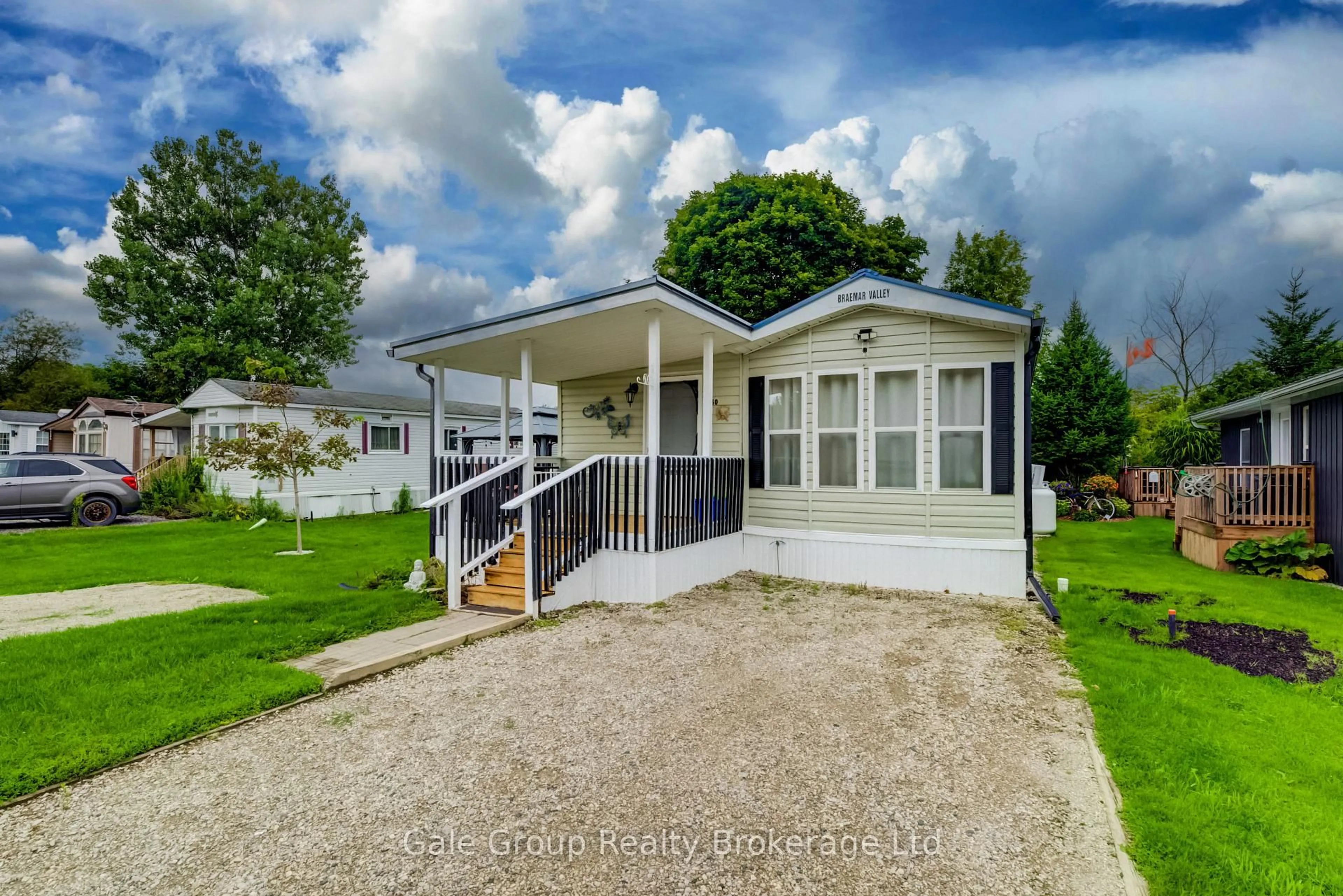Home with vinyl exterior material, water/lake/river/ocean view for 495856 10th Line #60, East Zorra-Tavistock Ontario N4S 7V7