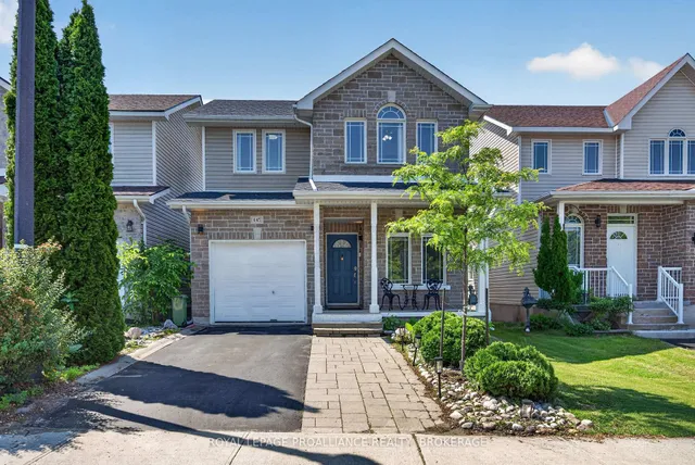 445 Maureen St, Kingston 2