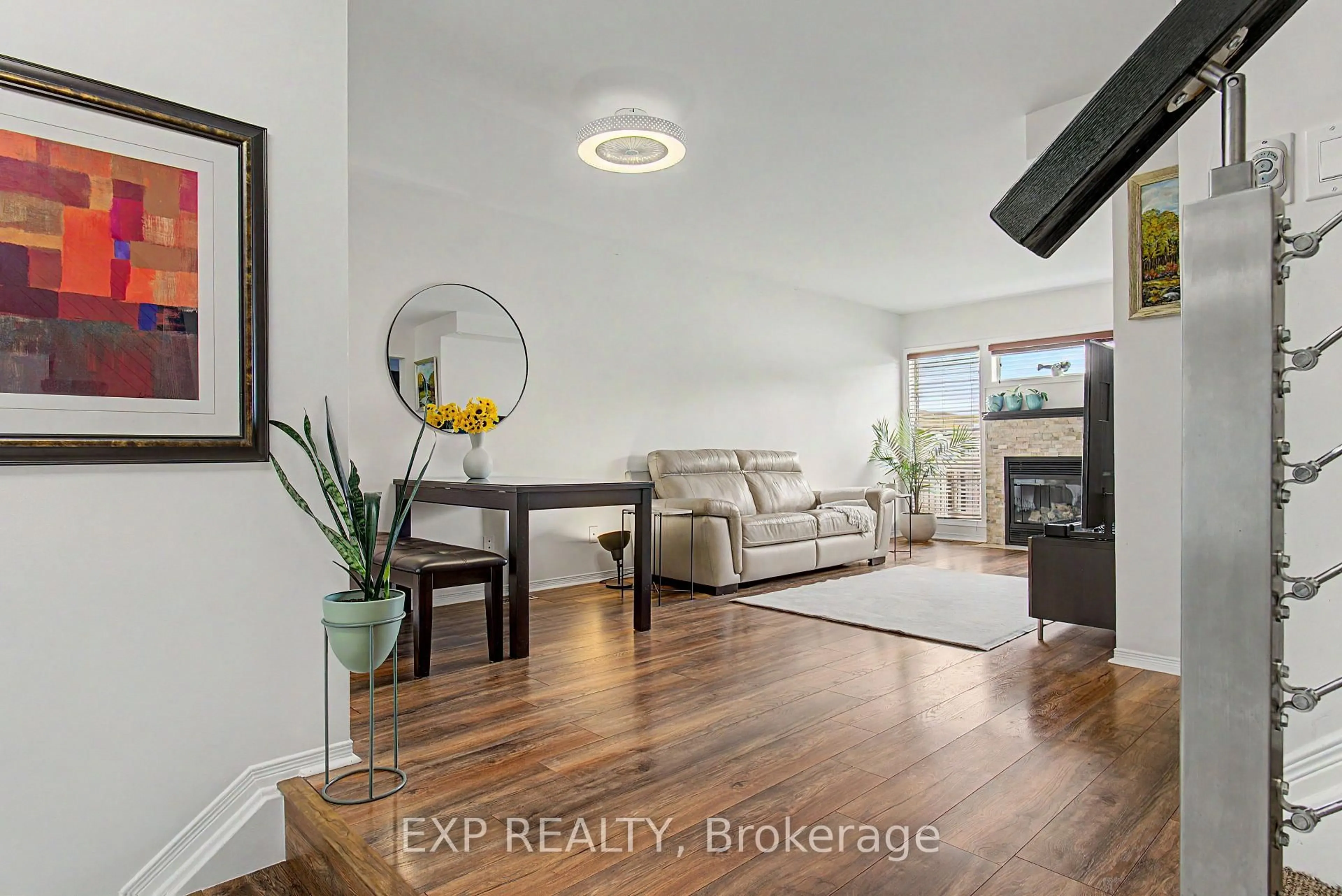 Unknown for 1681 Trenholm Lane, Ottawa Ontario K4A 4B4