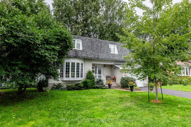 645 Dundas Cres, Cornwall 2