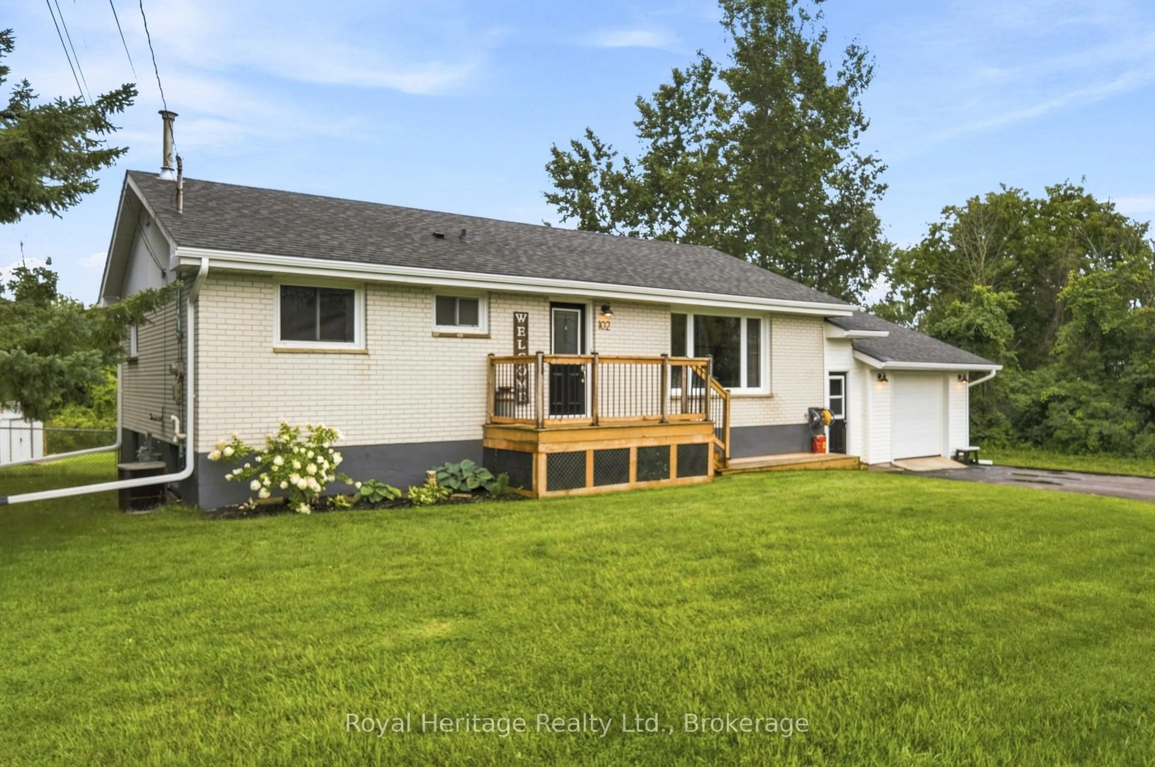 Home with vinyl exterior material, street for 102 Johnstown Rd, Quinte West Ontario K8V 5P5