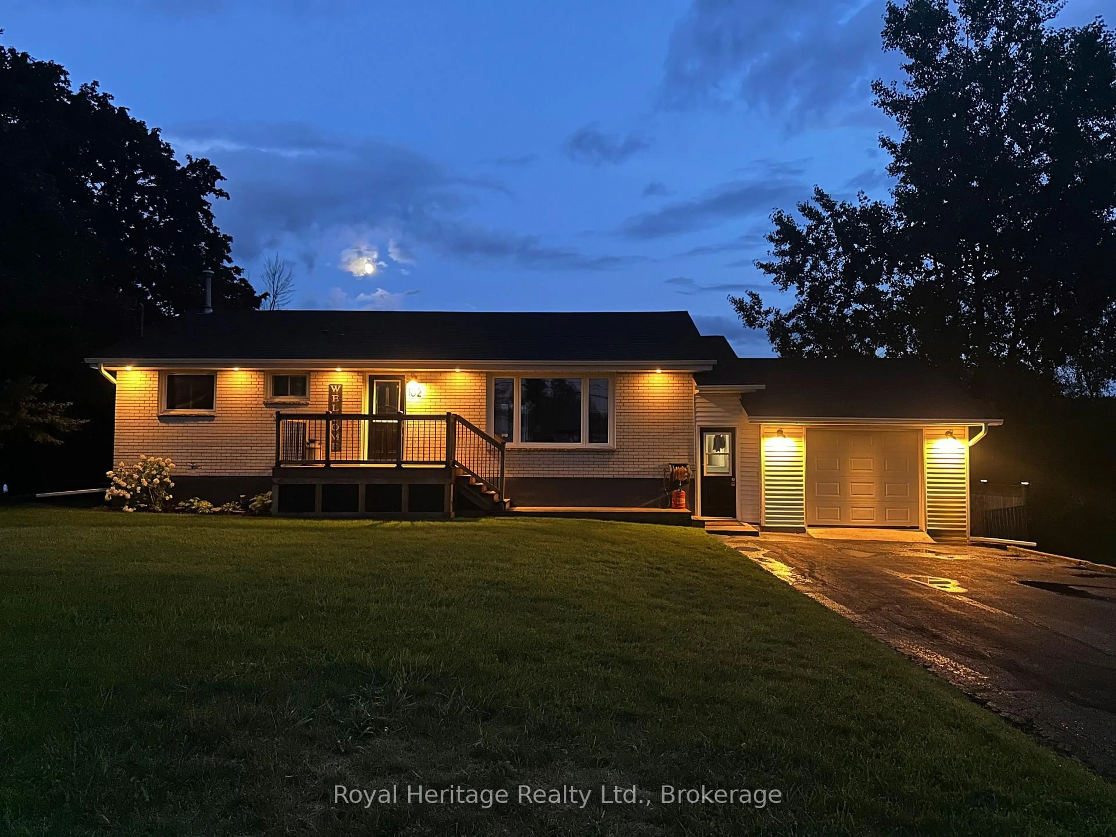 A pic from outside/outdoor area/front of a property/back of a property/a pic from drone, unknown for 102 Johnstown Rd, Quinte West Ontario K8V 5P5