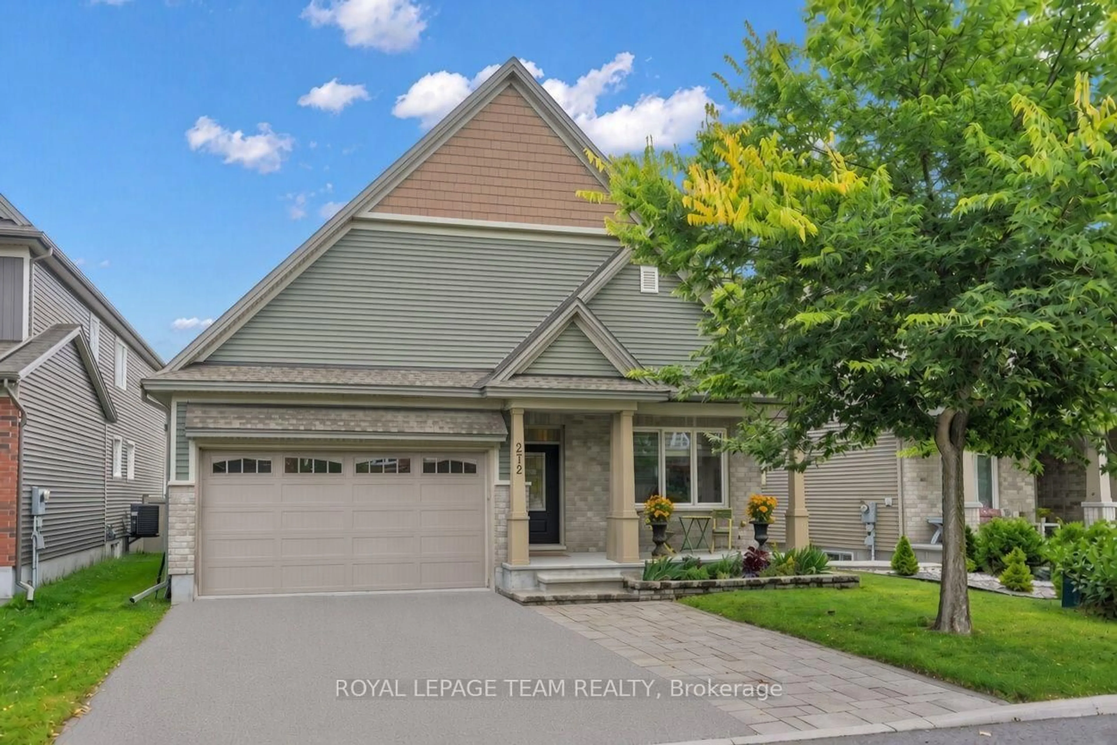 Home with vinyl exterior material, street for 272 Via San Marino St, Ottawa Ontario K2J 5X9