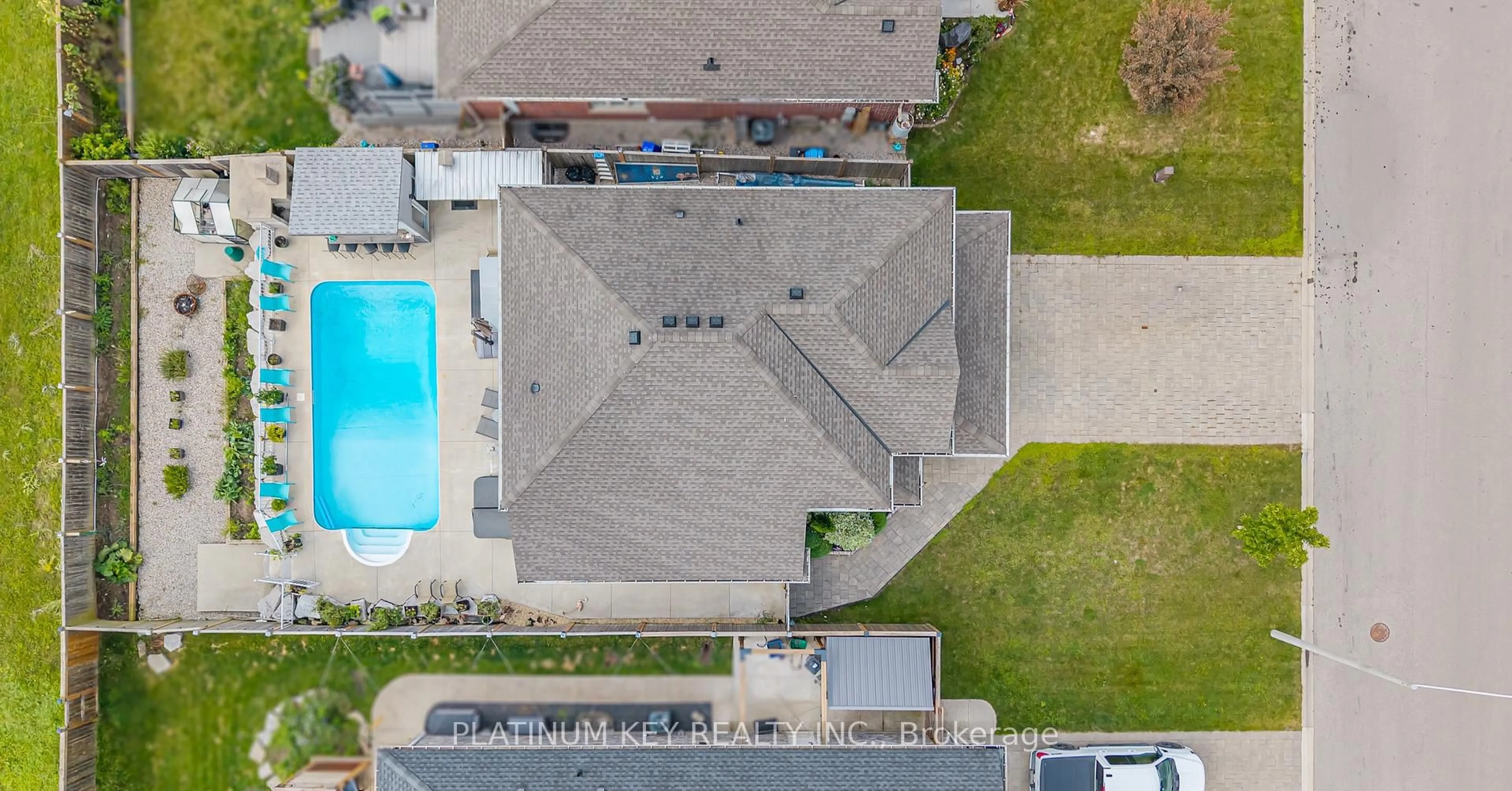 A pic from outside/outdoor area/front of a property/back of a property/a pic from drone, unknown for 248 Snyders Ave, Central Elgin Ontario N0L 1B0