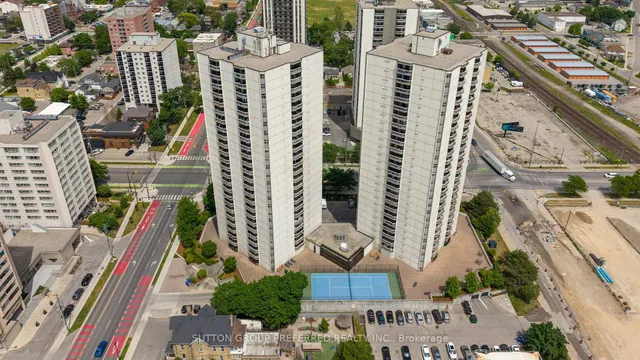 363 Colborne St #704, London East 5