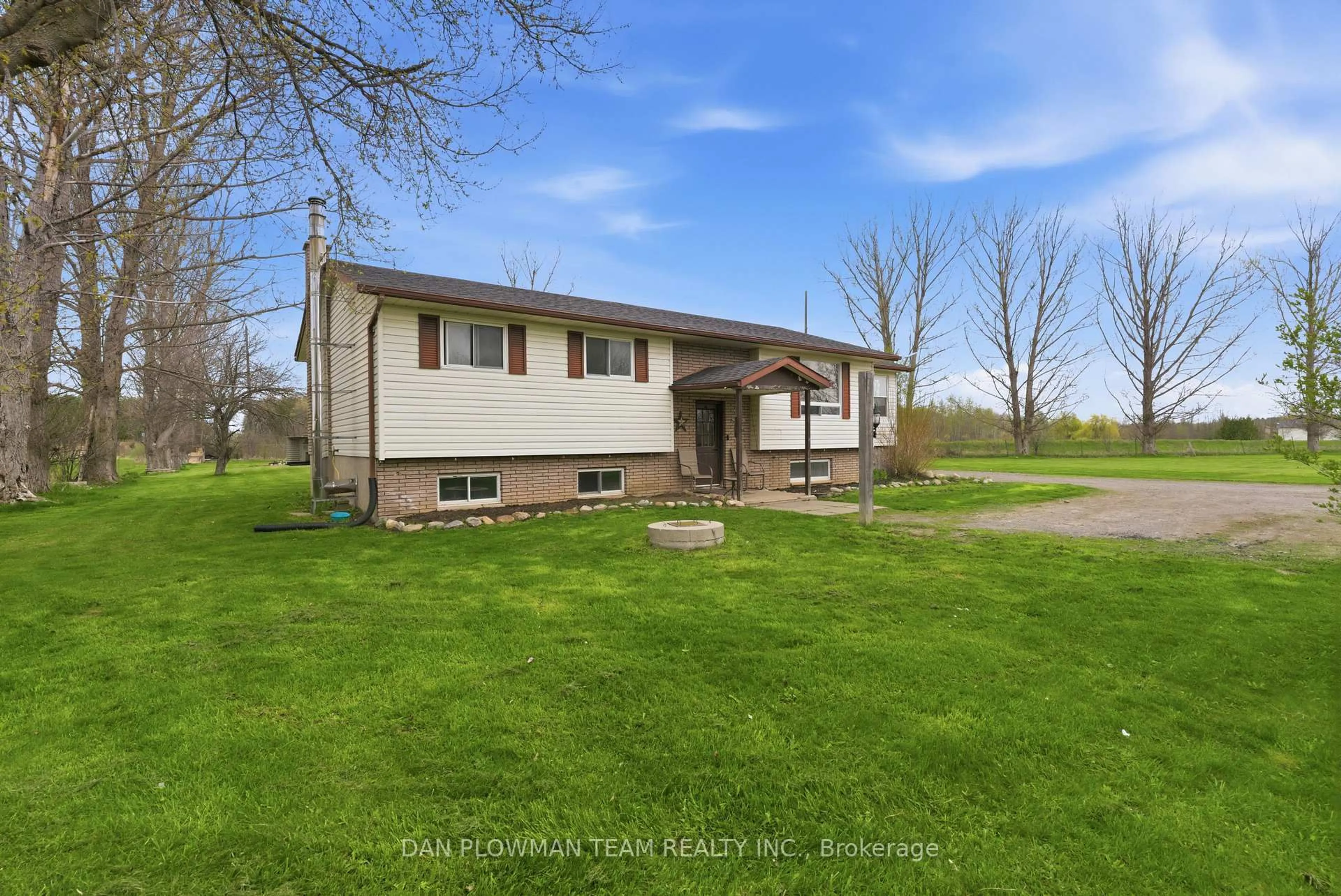 A pic from outside/outdoor area/front of a property/back of a property/a pic from drone, water/lake/river/ocean view for 29 Hywood Rd, Otonabee-South Monaghan Ontario K9J 6X7