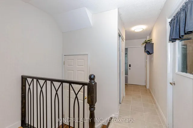 46 Cedarwoods Cres #6, Kitchener 4