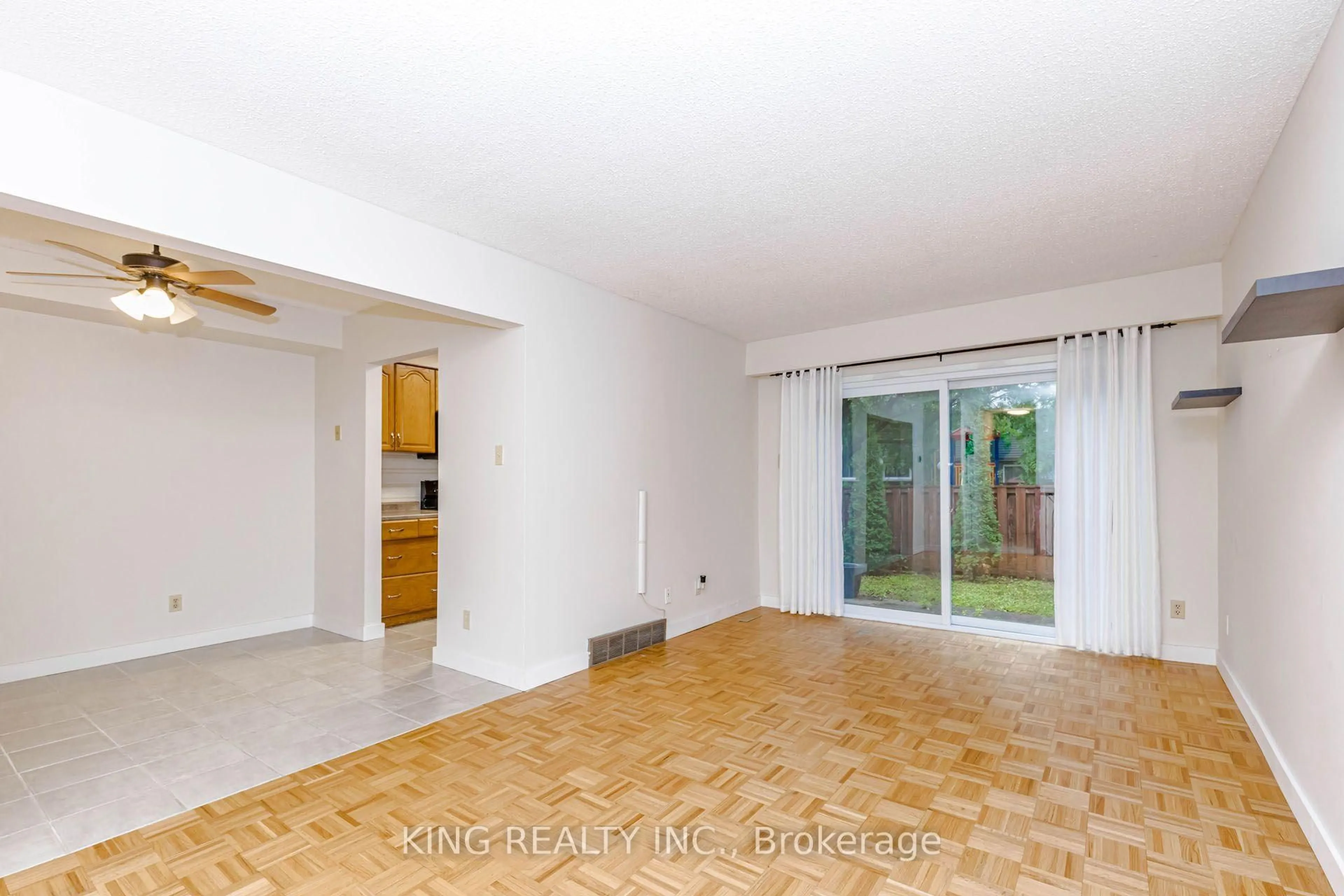 A pic of a room for 46 Cedarwoods Cres #6, Kitchener Ontario N2C 2L7